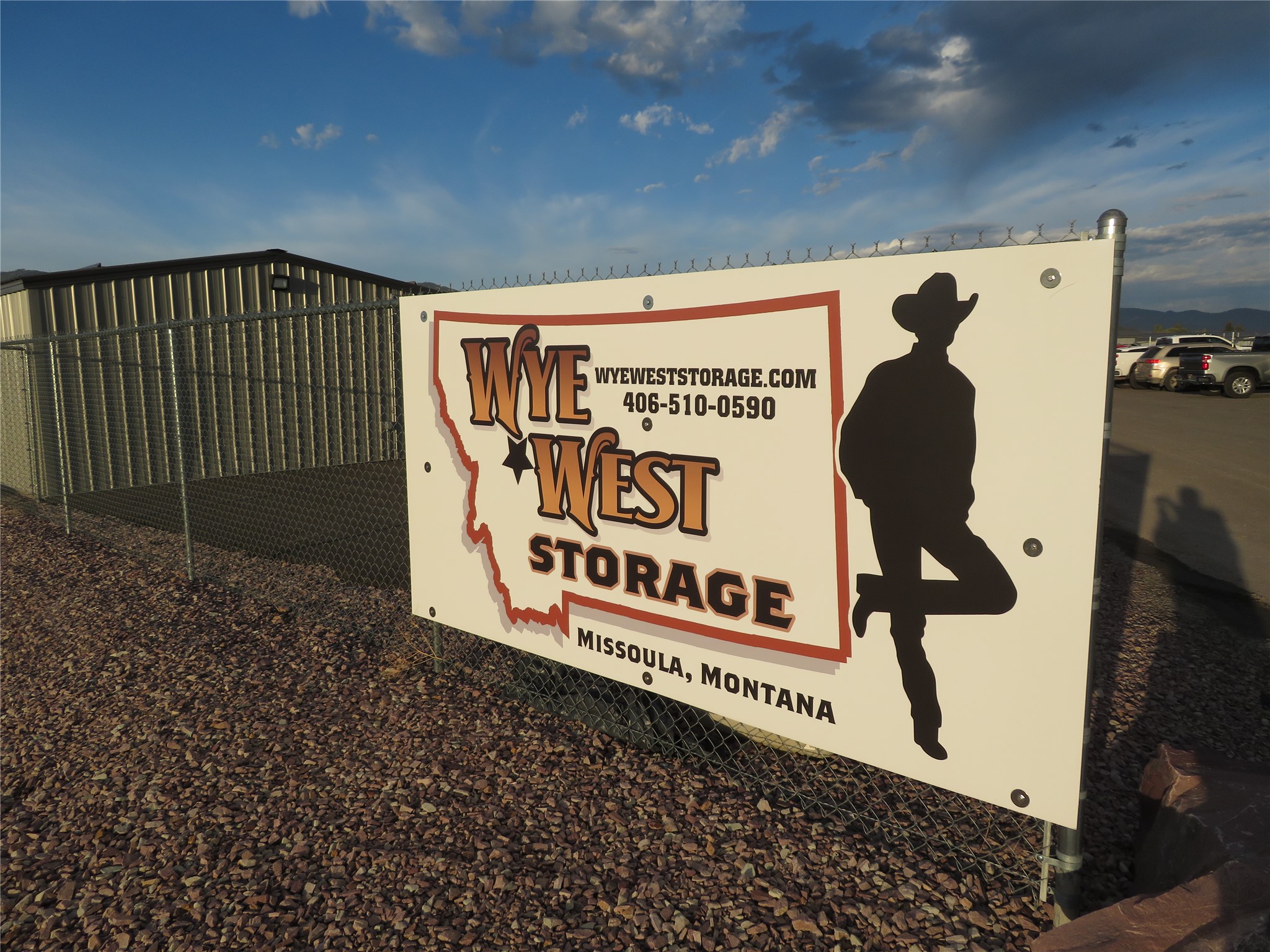 7099 Two Smokes Way Property Photo 1