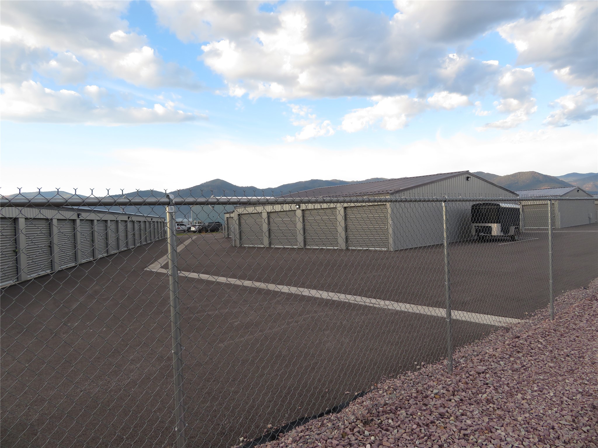 7099 Two Smokes Way Property Photo 5