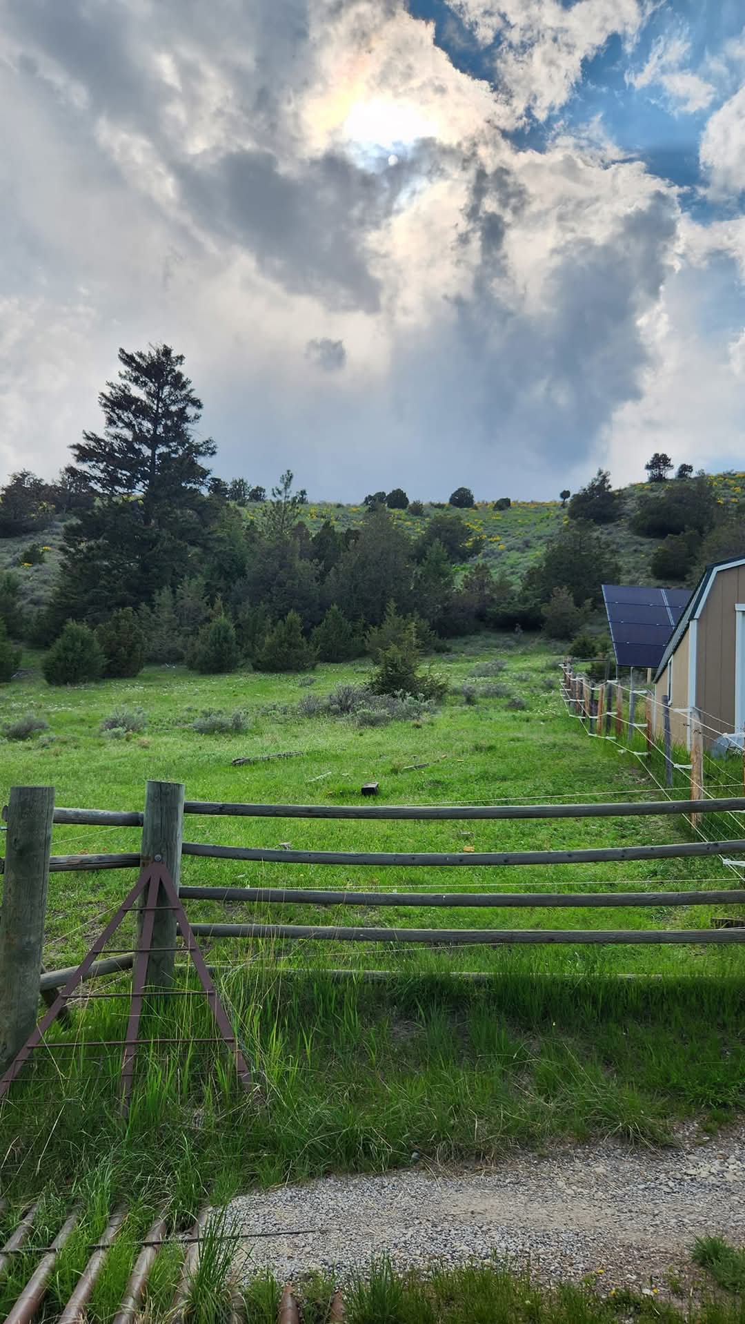 187 Edwards Gulch Road Property Photo 8