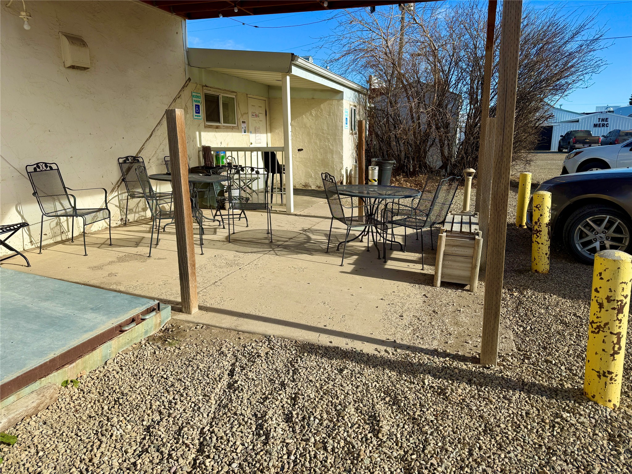 11 E Washington Avenue Property Photo 5
