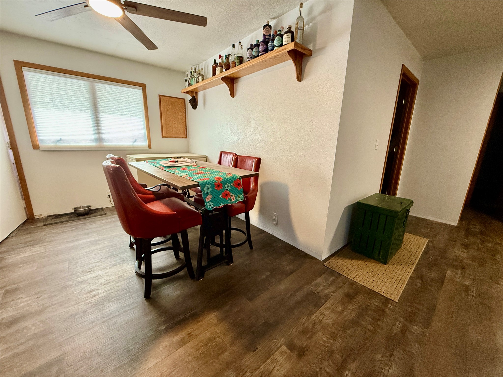 11 E Washington Avenue Property Photo 29
