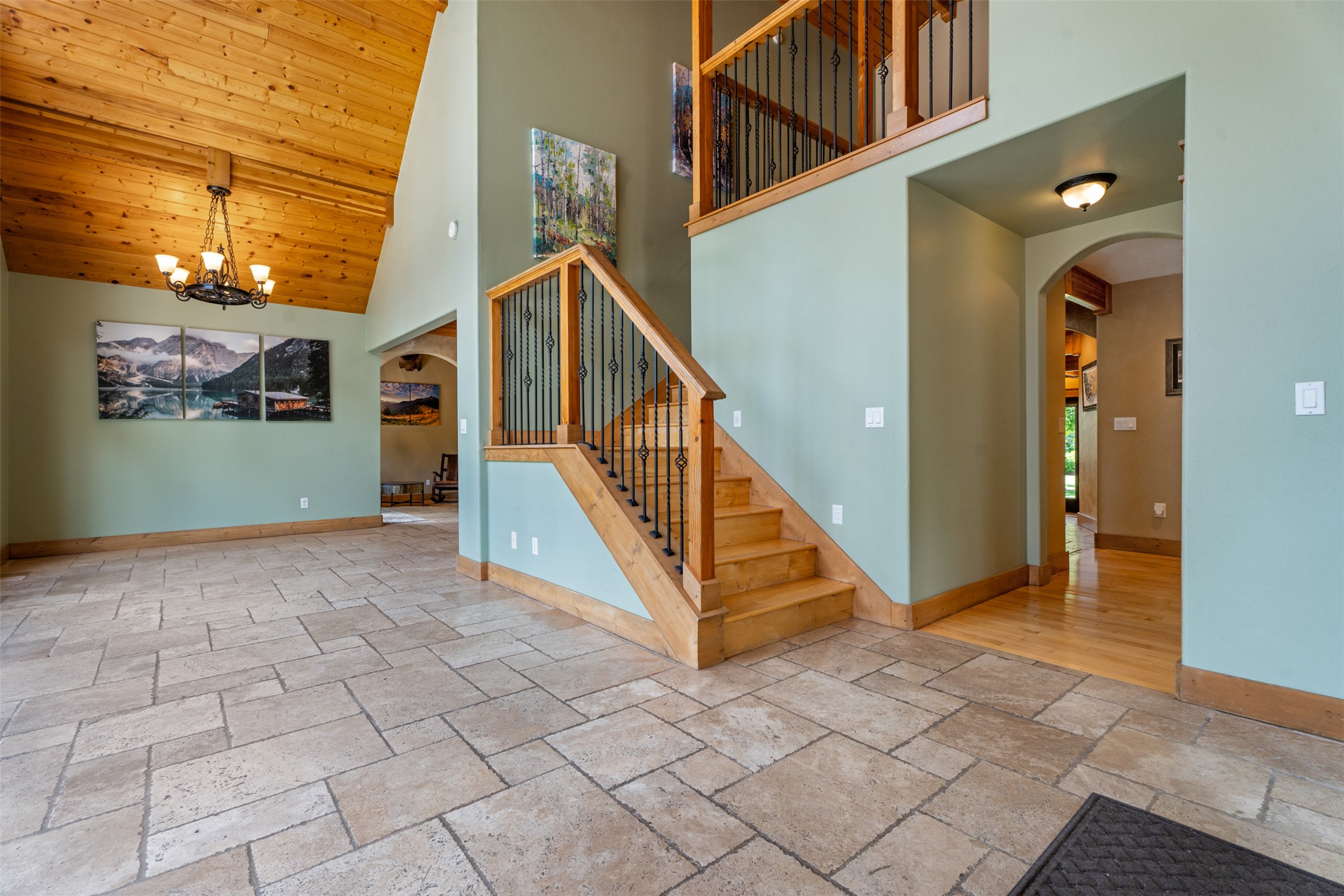895 W Cow Creek Road Property Photo 8
