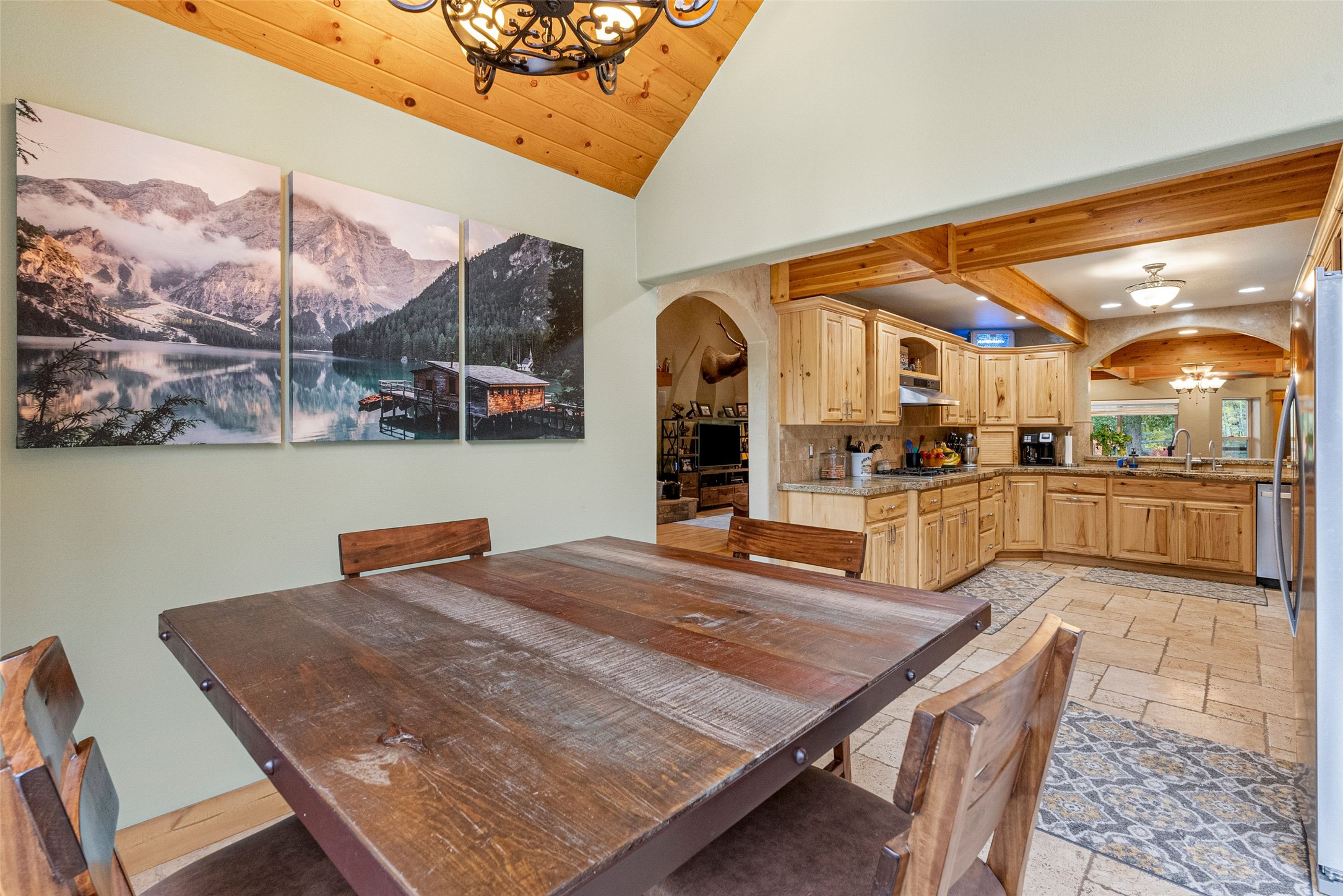 895 W Cow Creek Road Property Photo 9