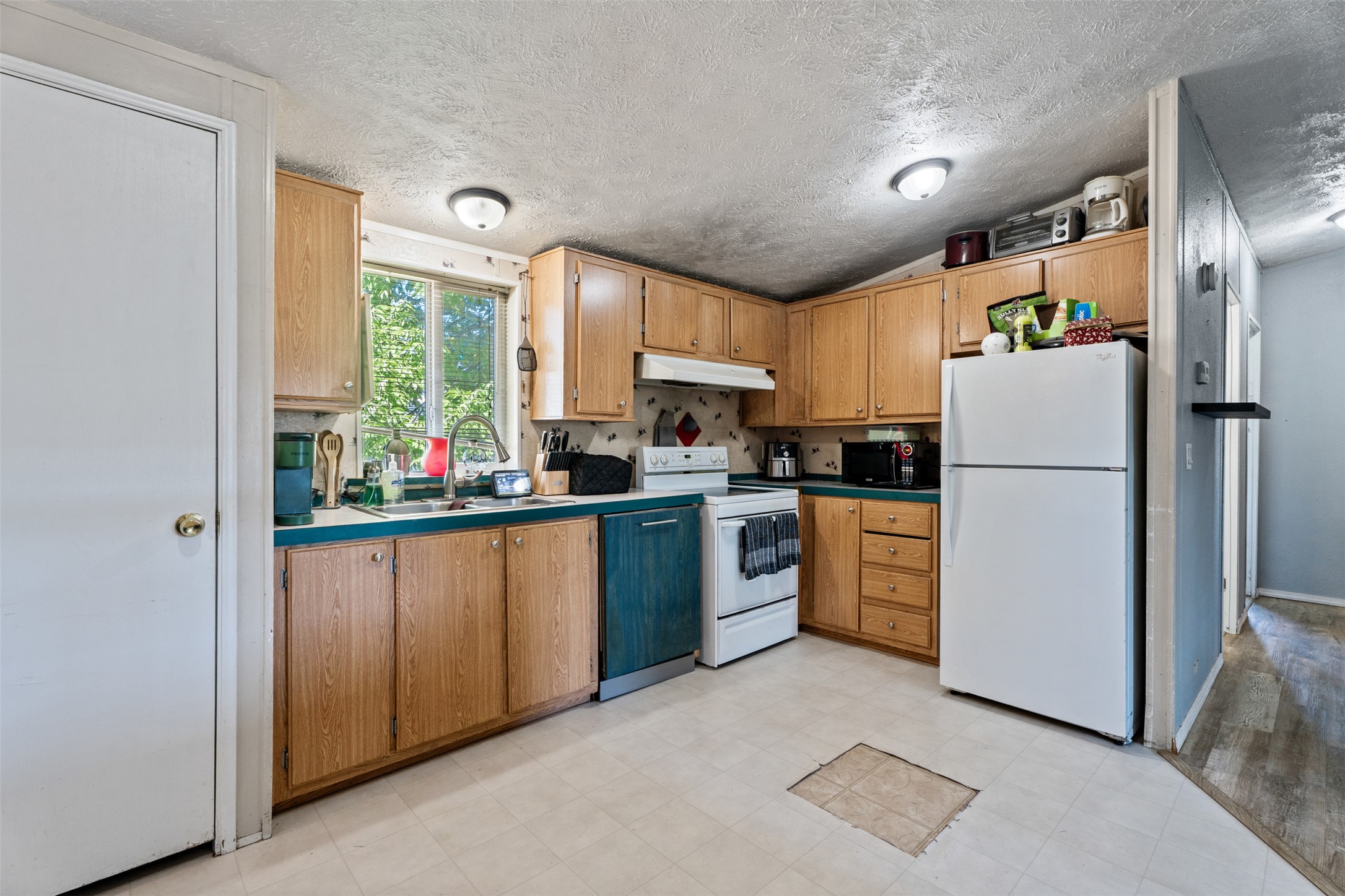 14855 Reece Court Property Photo 6