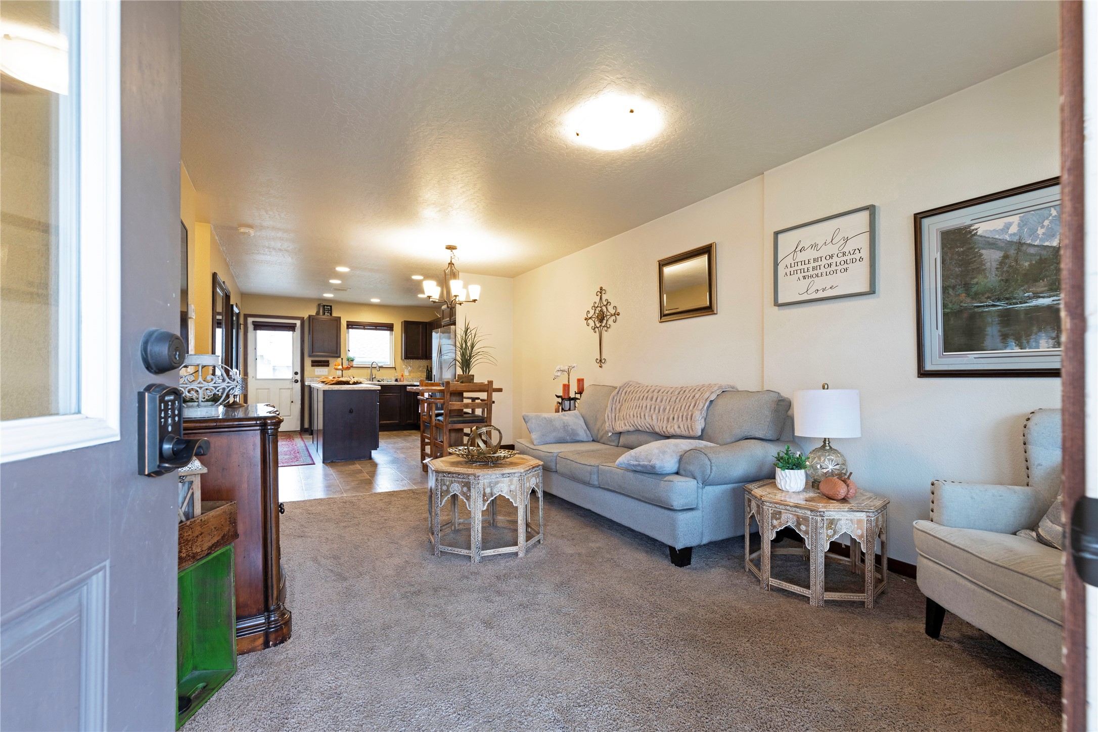 1825 Scott Street B Property Photo 3