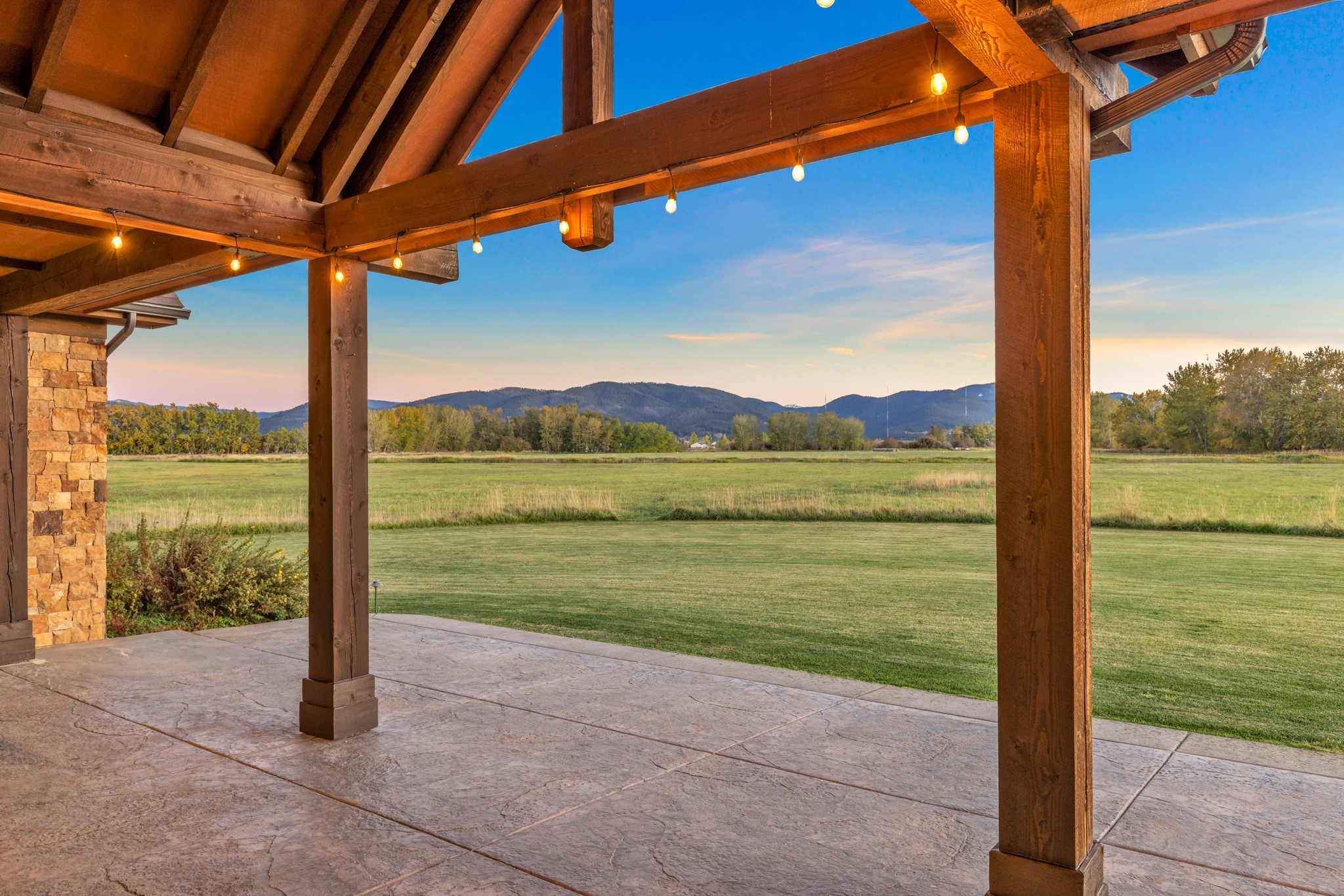 5204 Patterson Road Property Photo 10