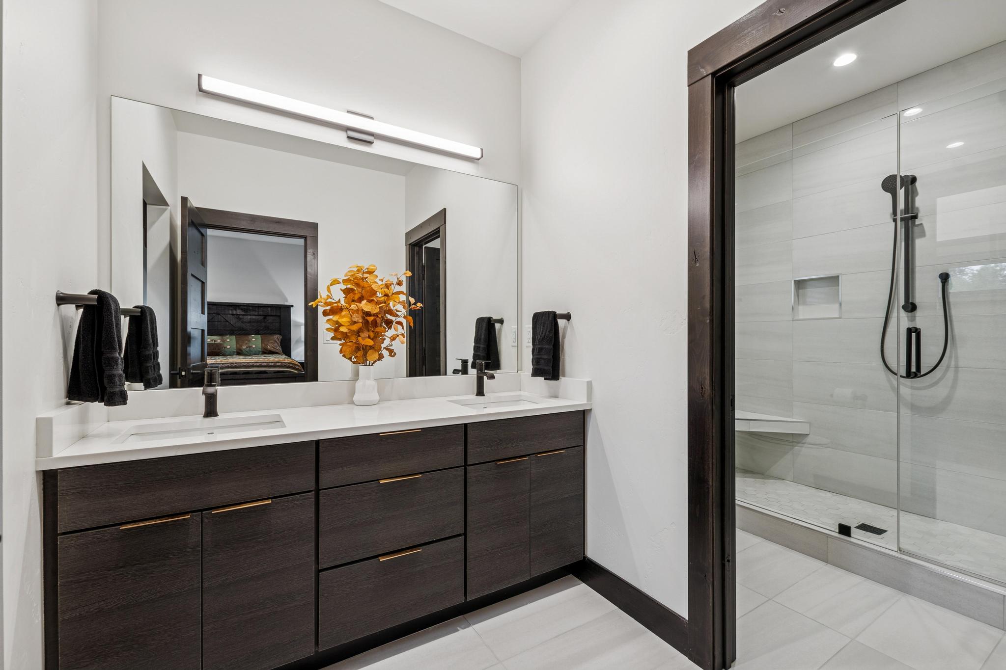 122 Karrow Avenue A Property Photo 12