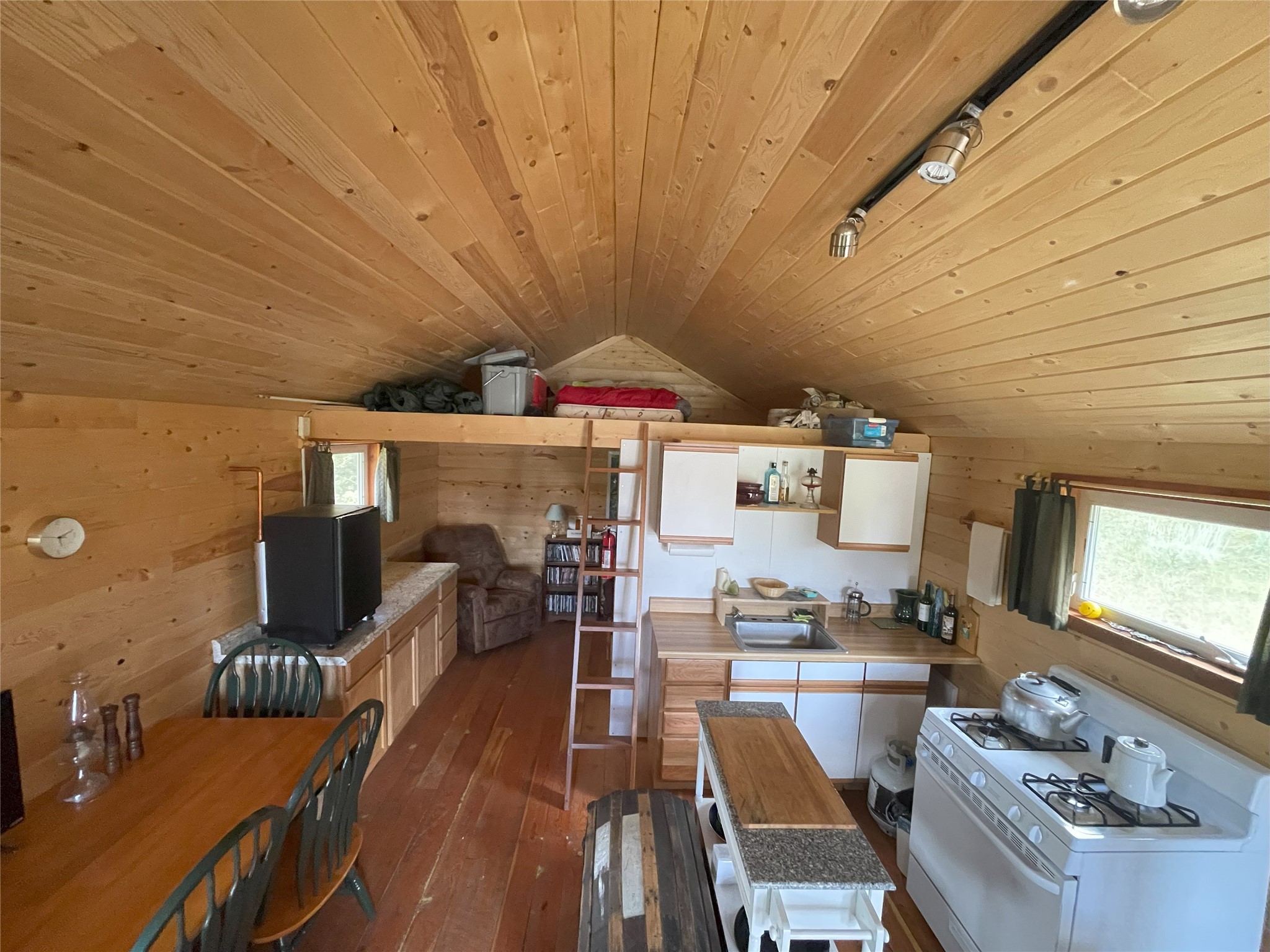 Nhn Bishop Creek Road Property Photo 10