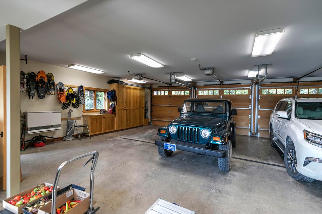 30060189 Property Photo 25