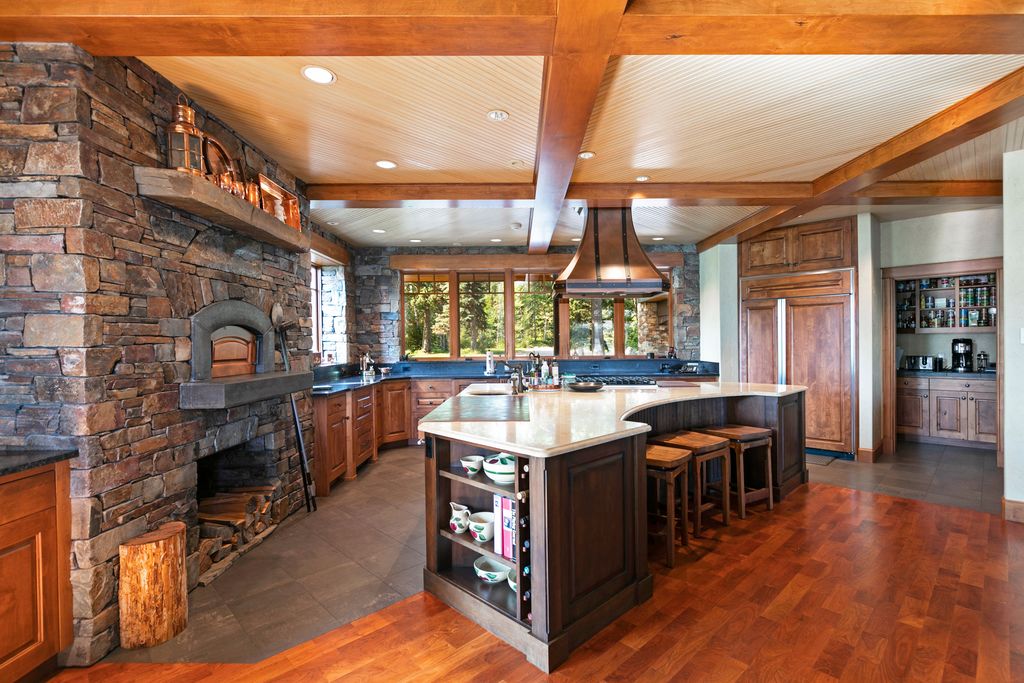 30060189 Property Photo 46