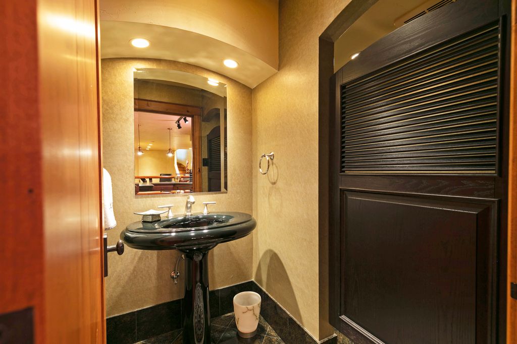 30060189 Property Photo 50