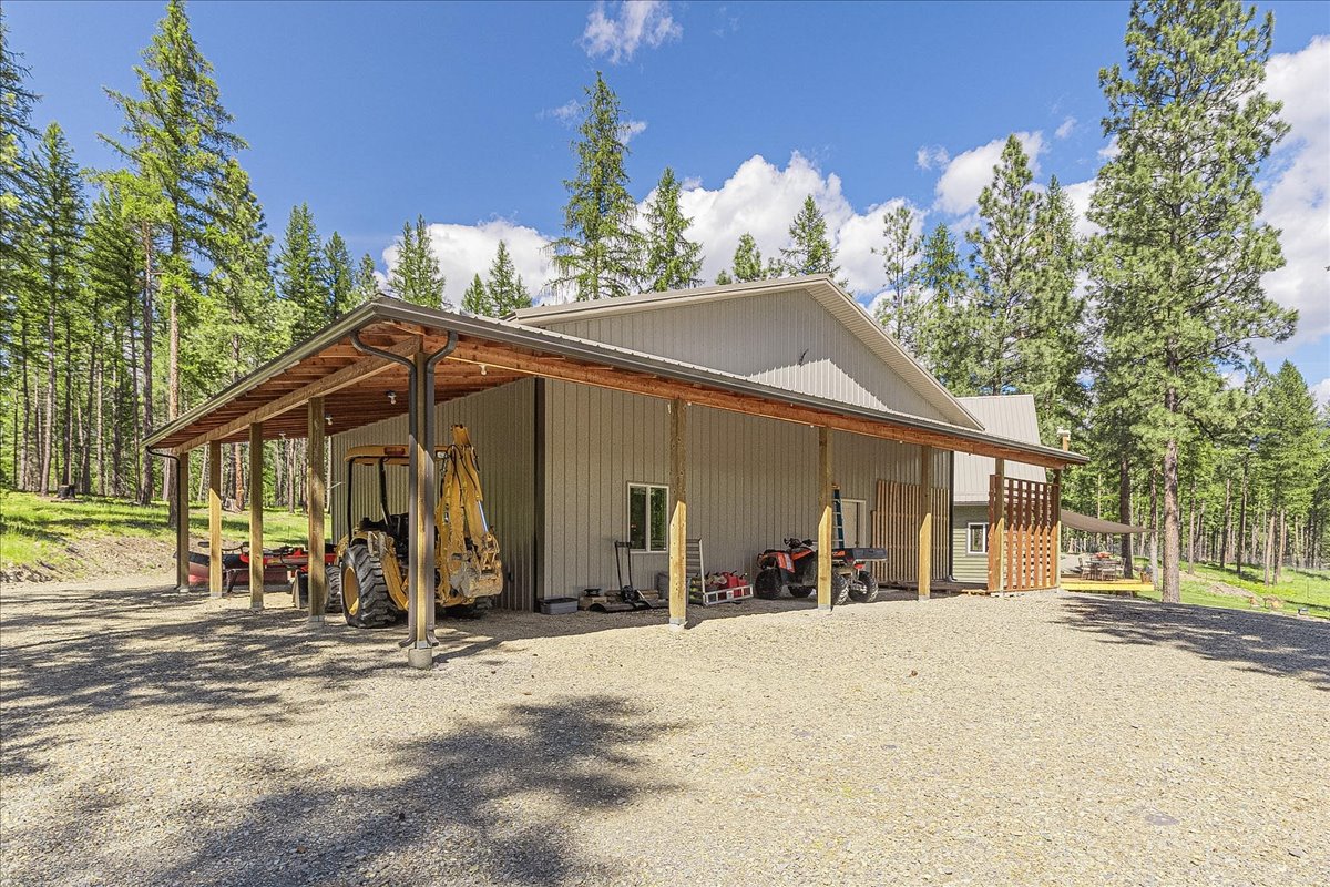 1537 Pomeroy Trail Property Photo 47