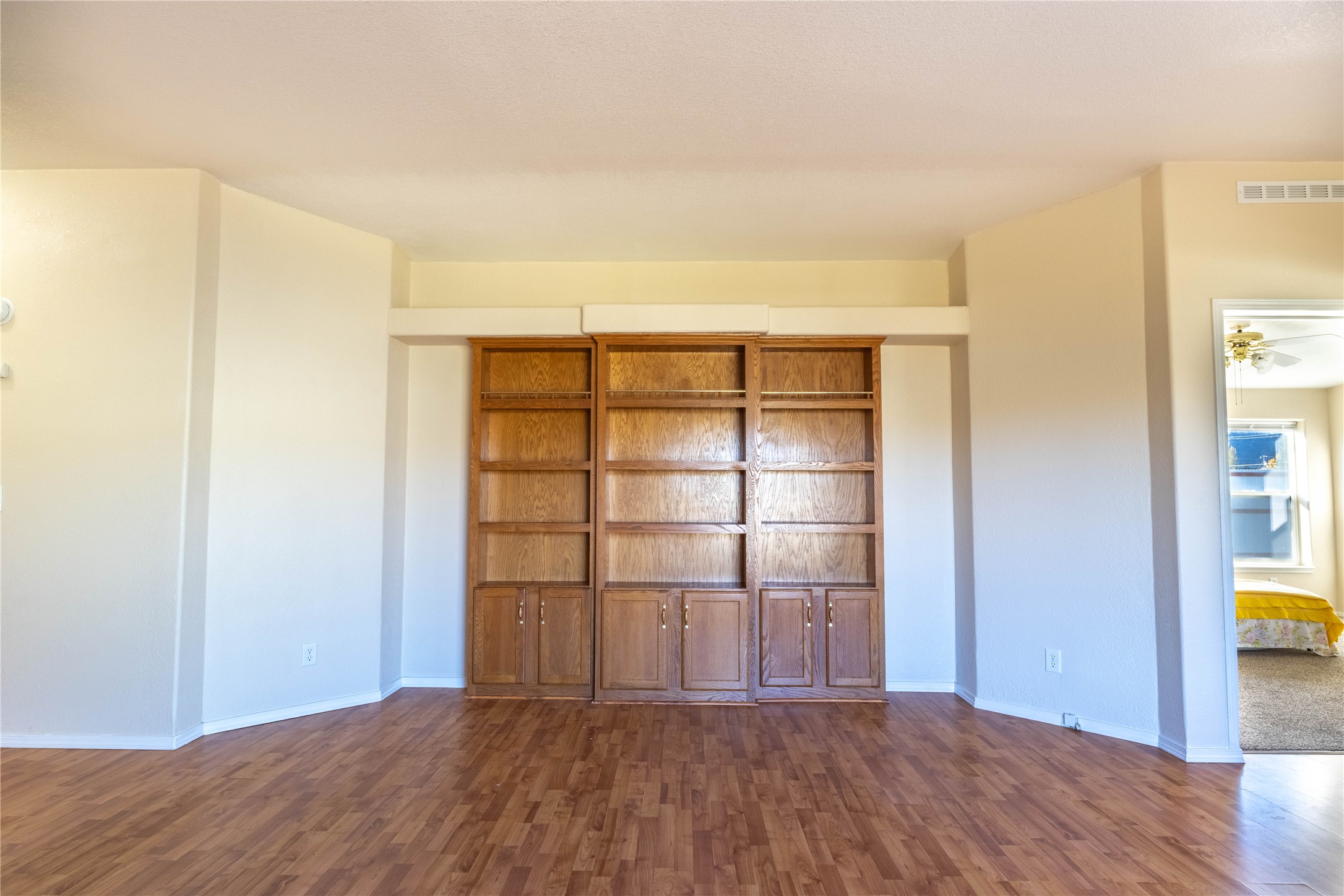 508 & 510 W 1st Avenue Property Photo 15
