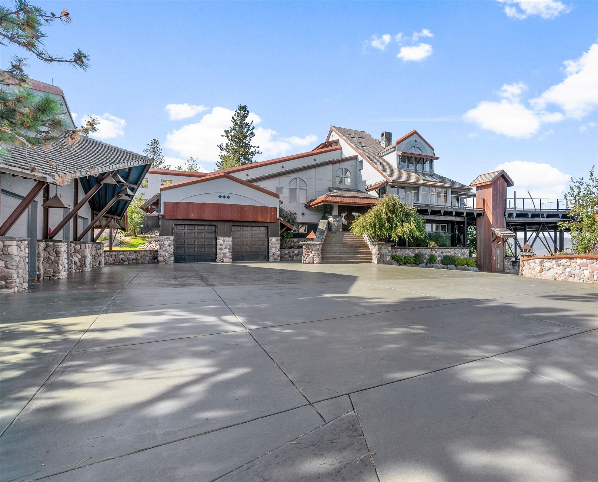 11775 Horseback Ridge Road Property Photo 4
