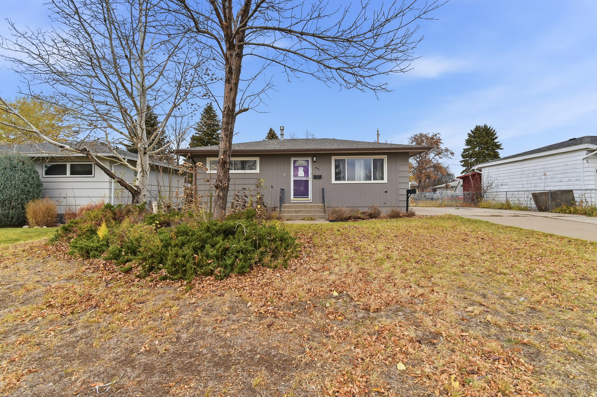 417 23rd Avenue NE Property Photo 1