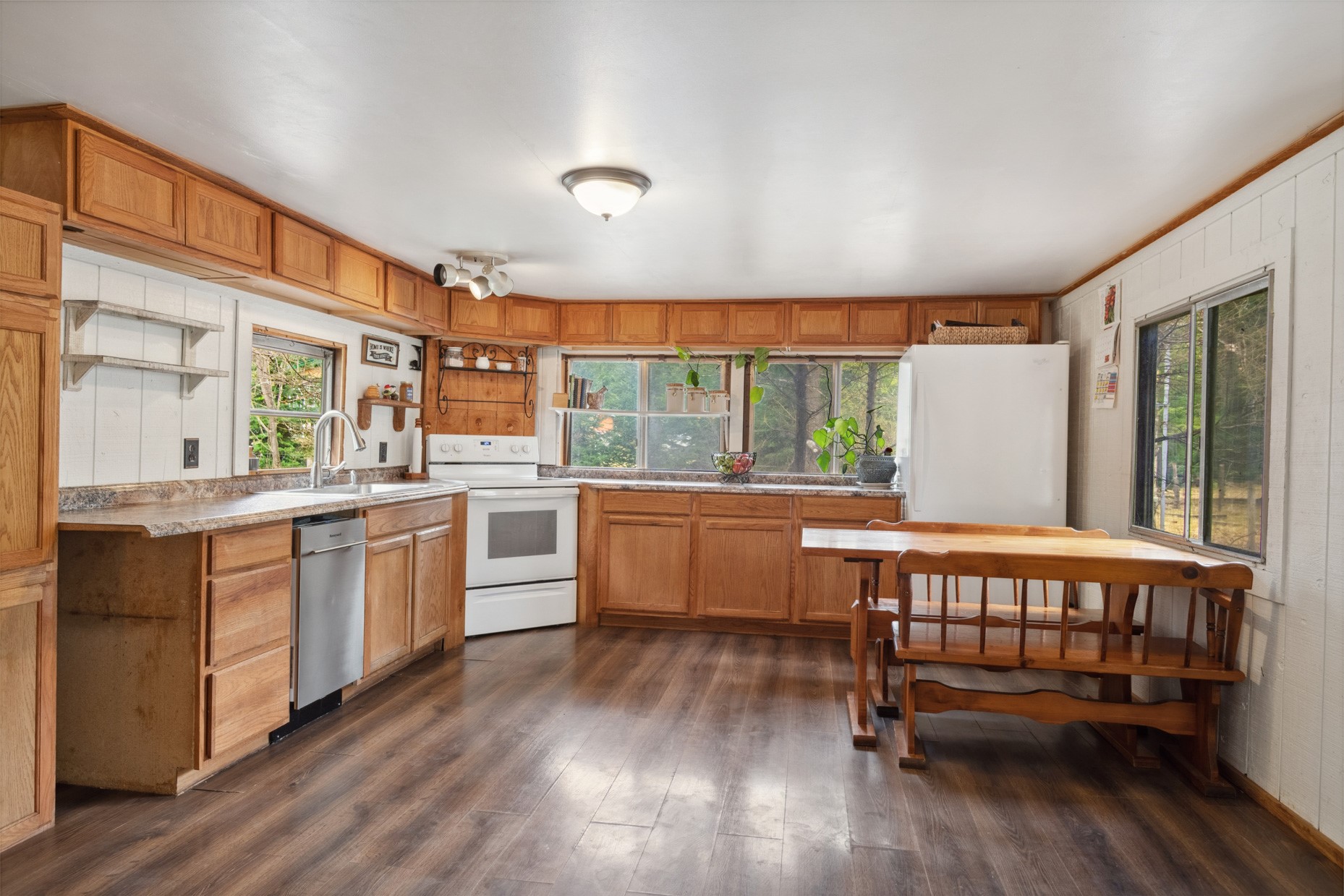 59 Estate Road Property Photo 5