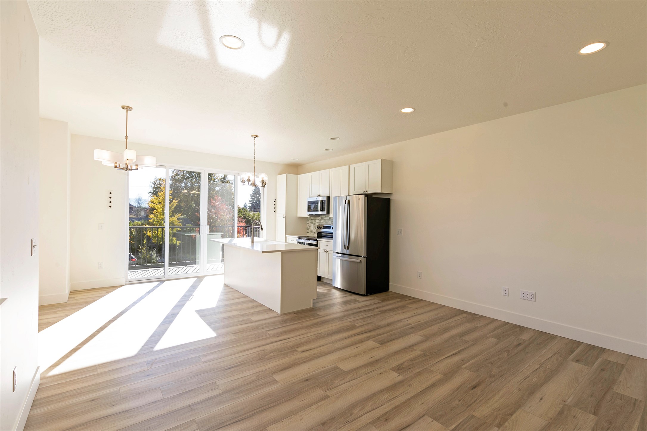 920 Cooley Street C Property Photo 5