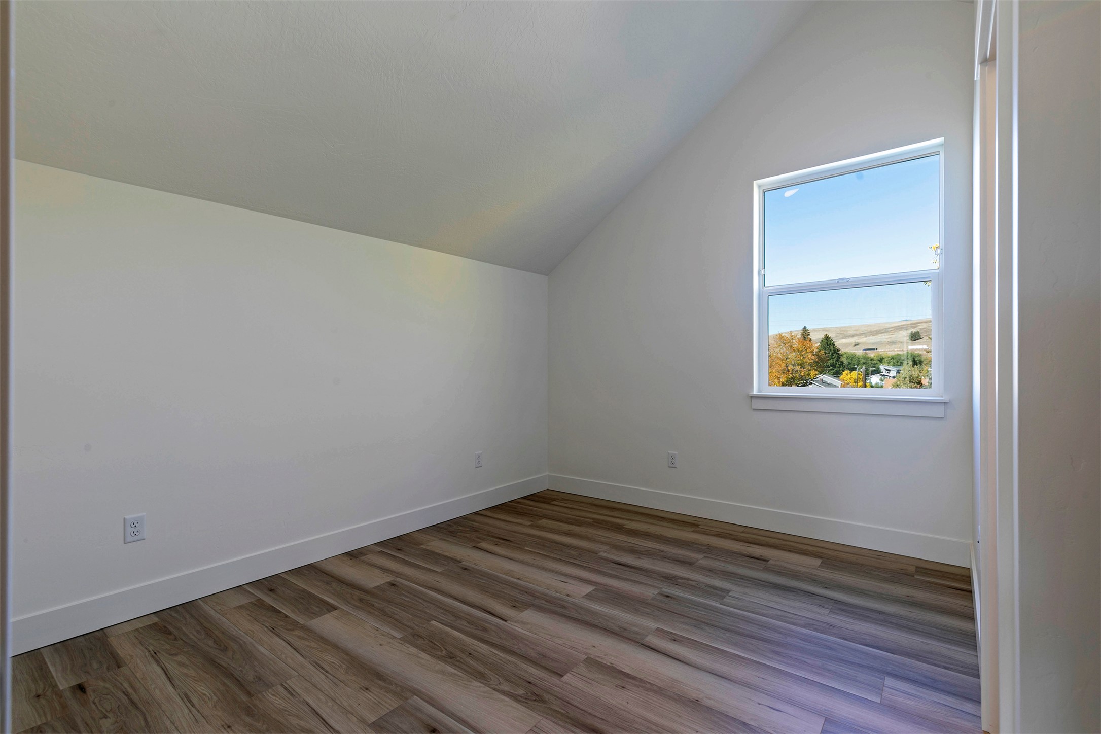 920 Cooley Street C Property Photo 17