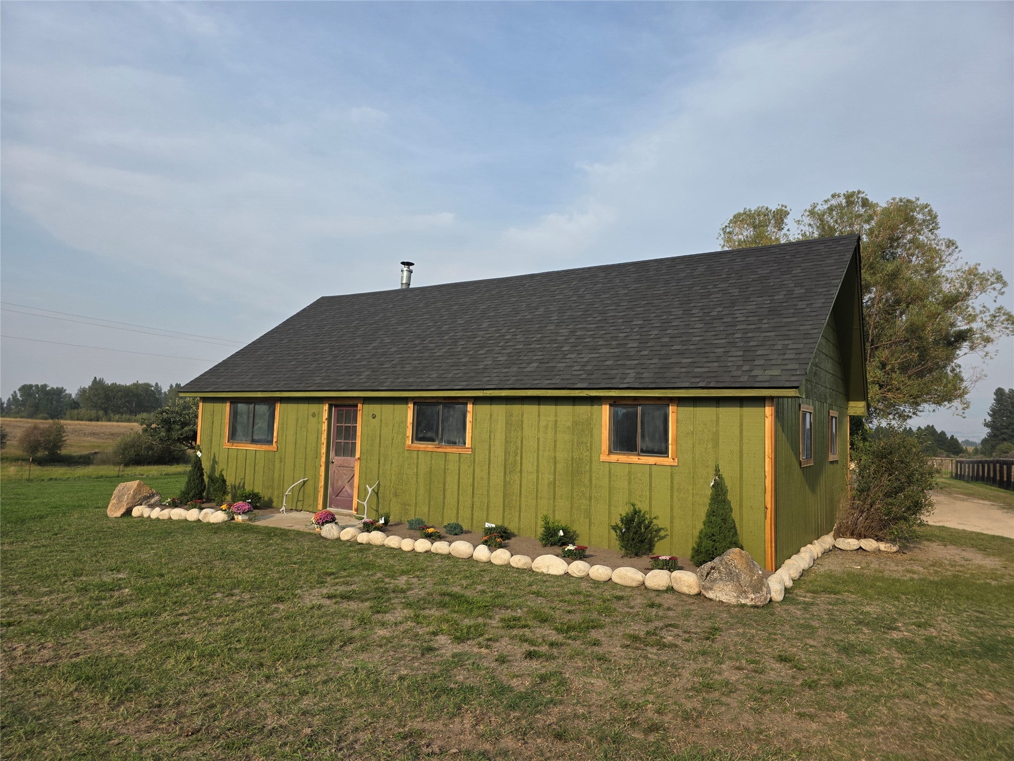 2326 Middle Bear Creek Road Property Photo 4