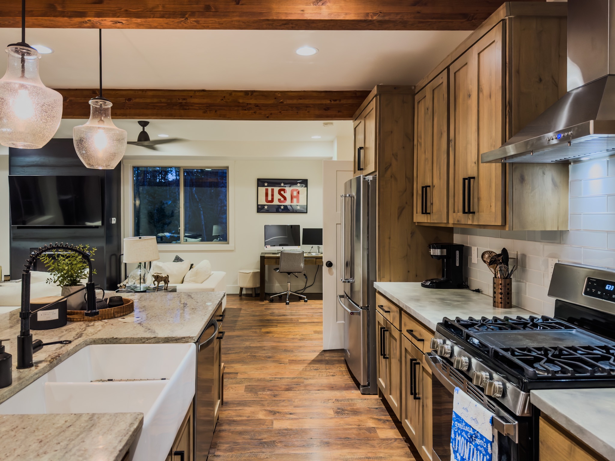 717 Icehouse Road Property Photo 6