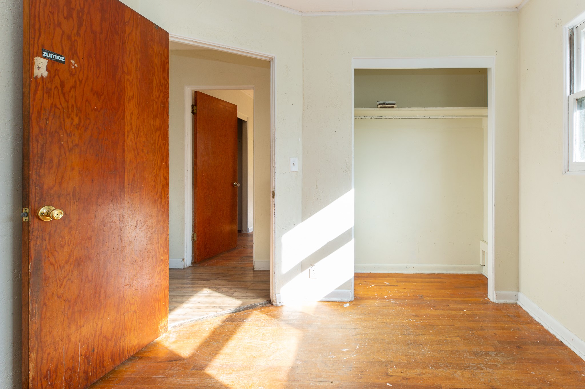 125 W Franklin Street Property Photo 19