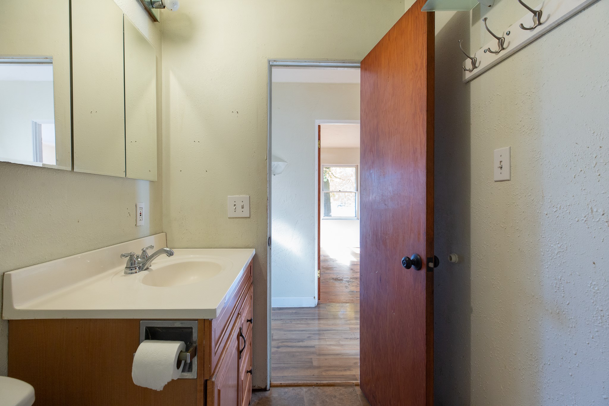 125 W Franklin Street Property Photo 22