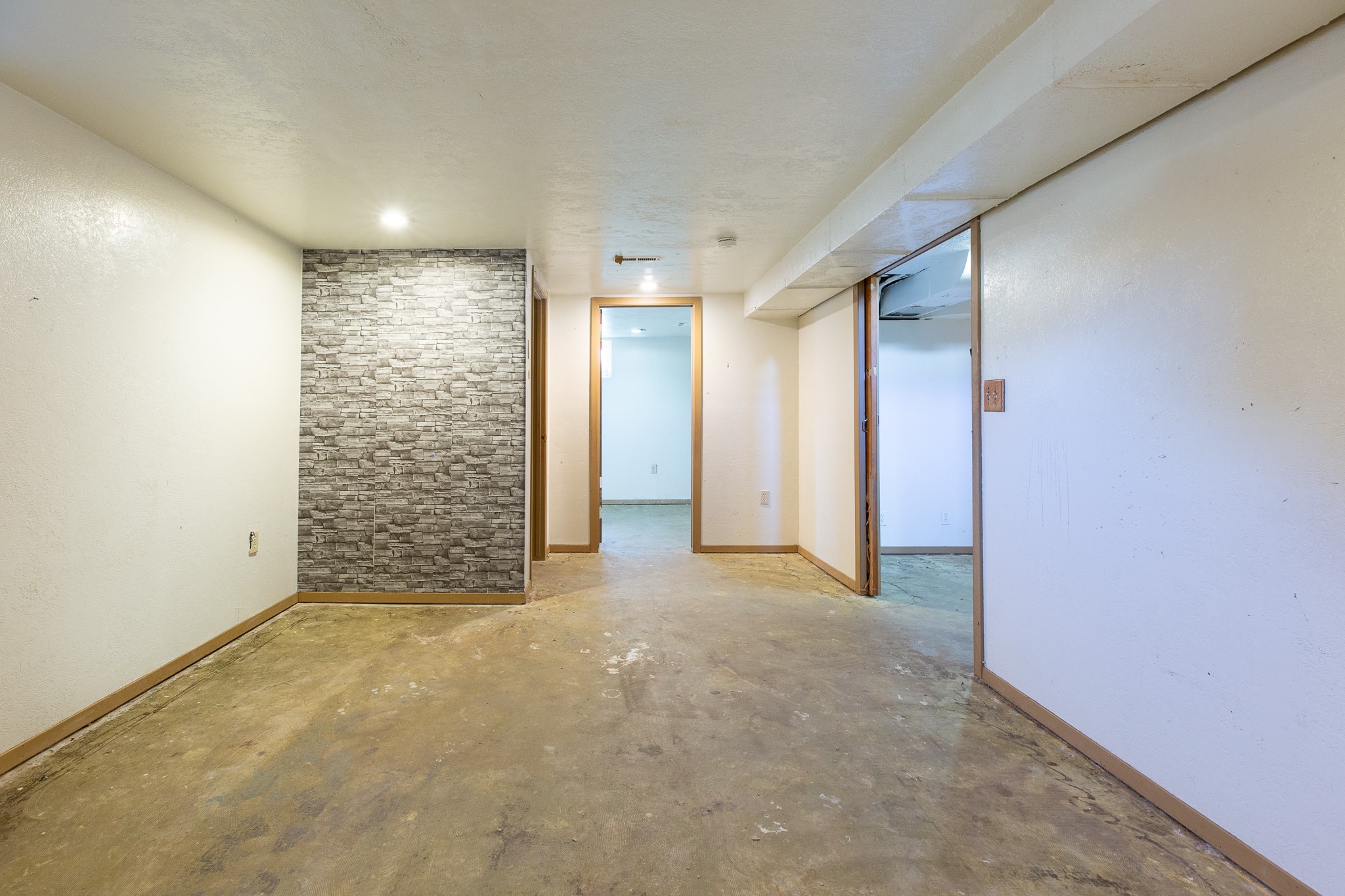 125 W Franklin Street Property Photo 35