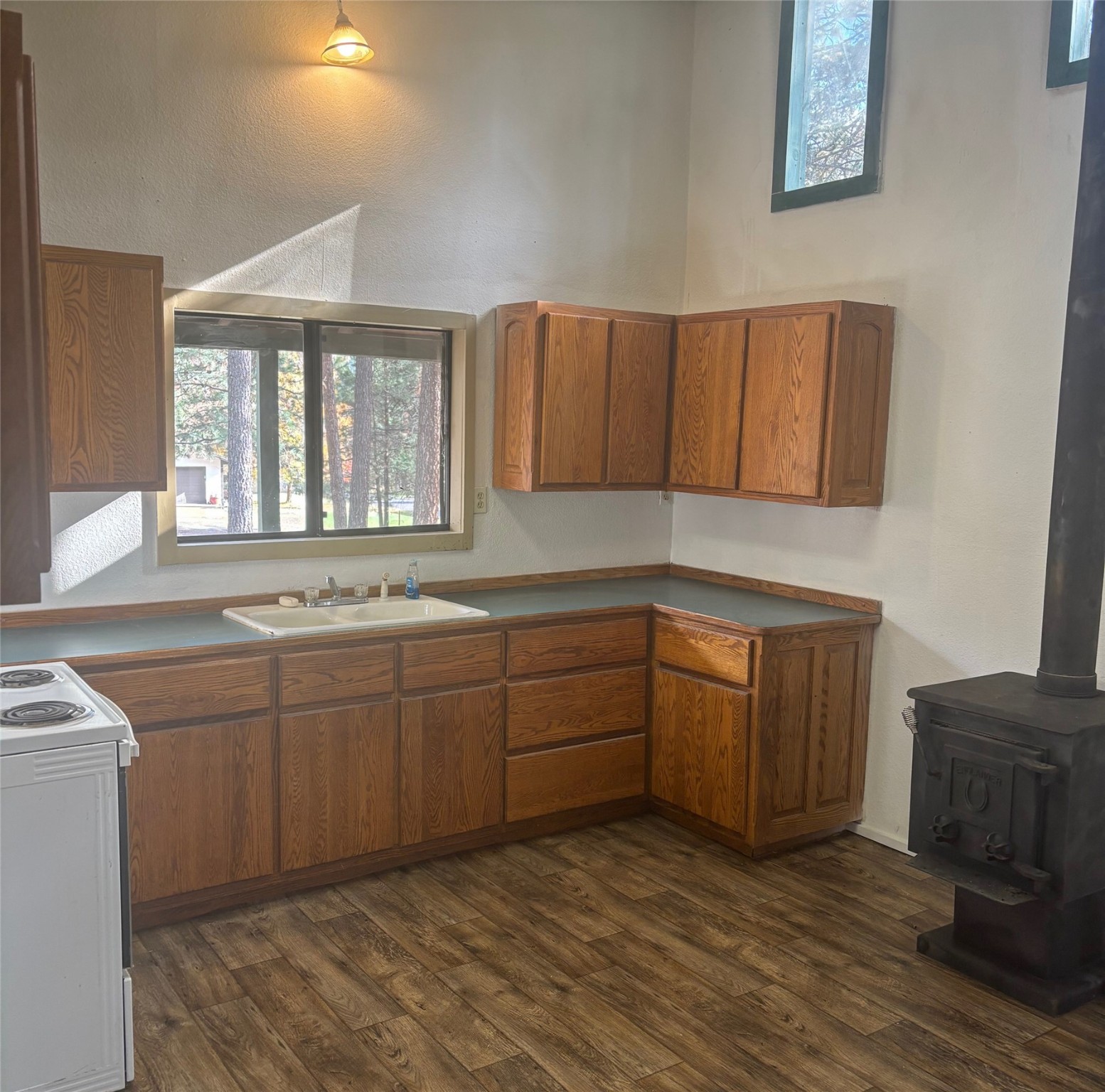 205 Kaniksu Court Property Photo 13