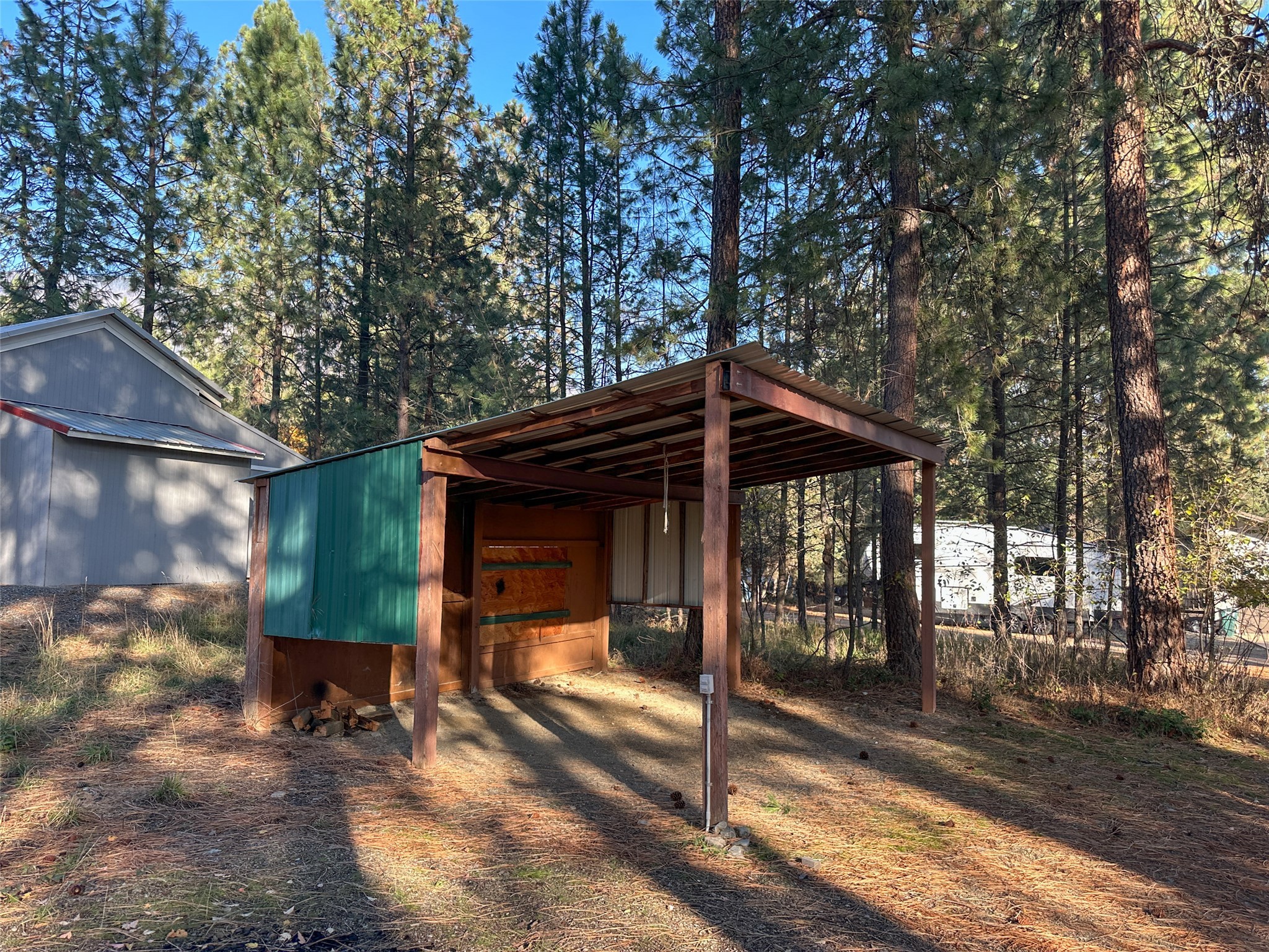 205 Kaniksu Court Property Photo 21