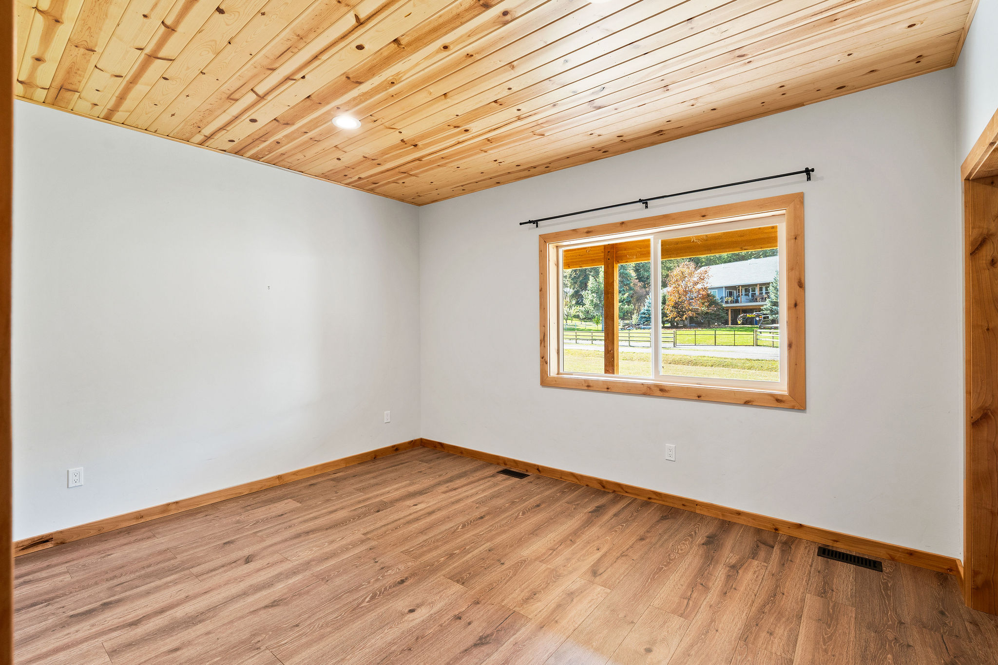 27 Bayview Drive Property Photo 17