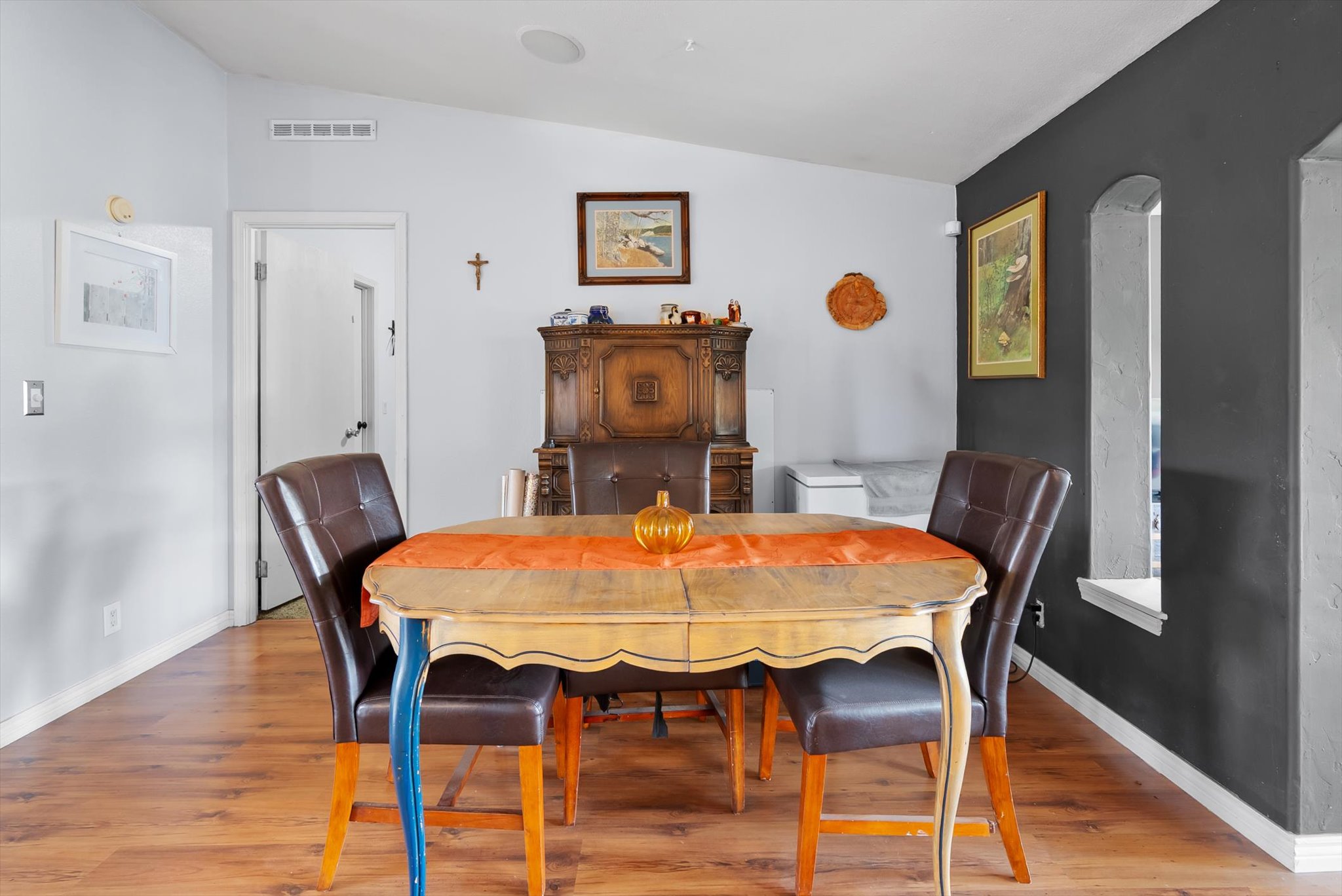 22251 Holy Cross Way Property Photo 6