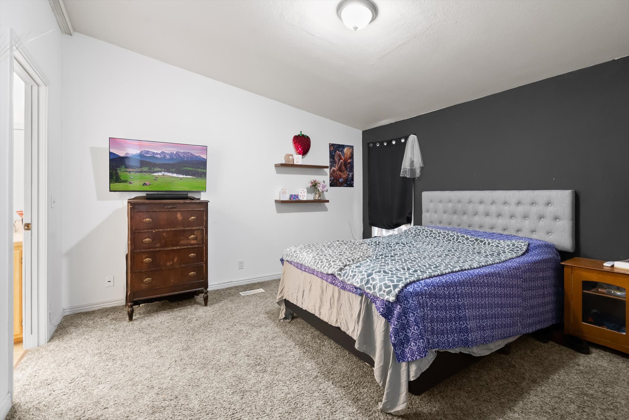 22251 Holy Cross Way Property Photo 24