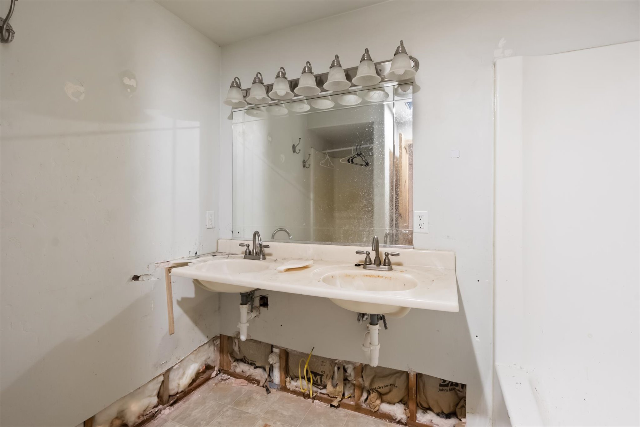 22251 Holy Cross Way Property Photo 33