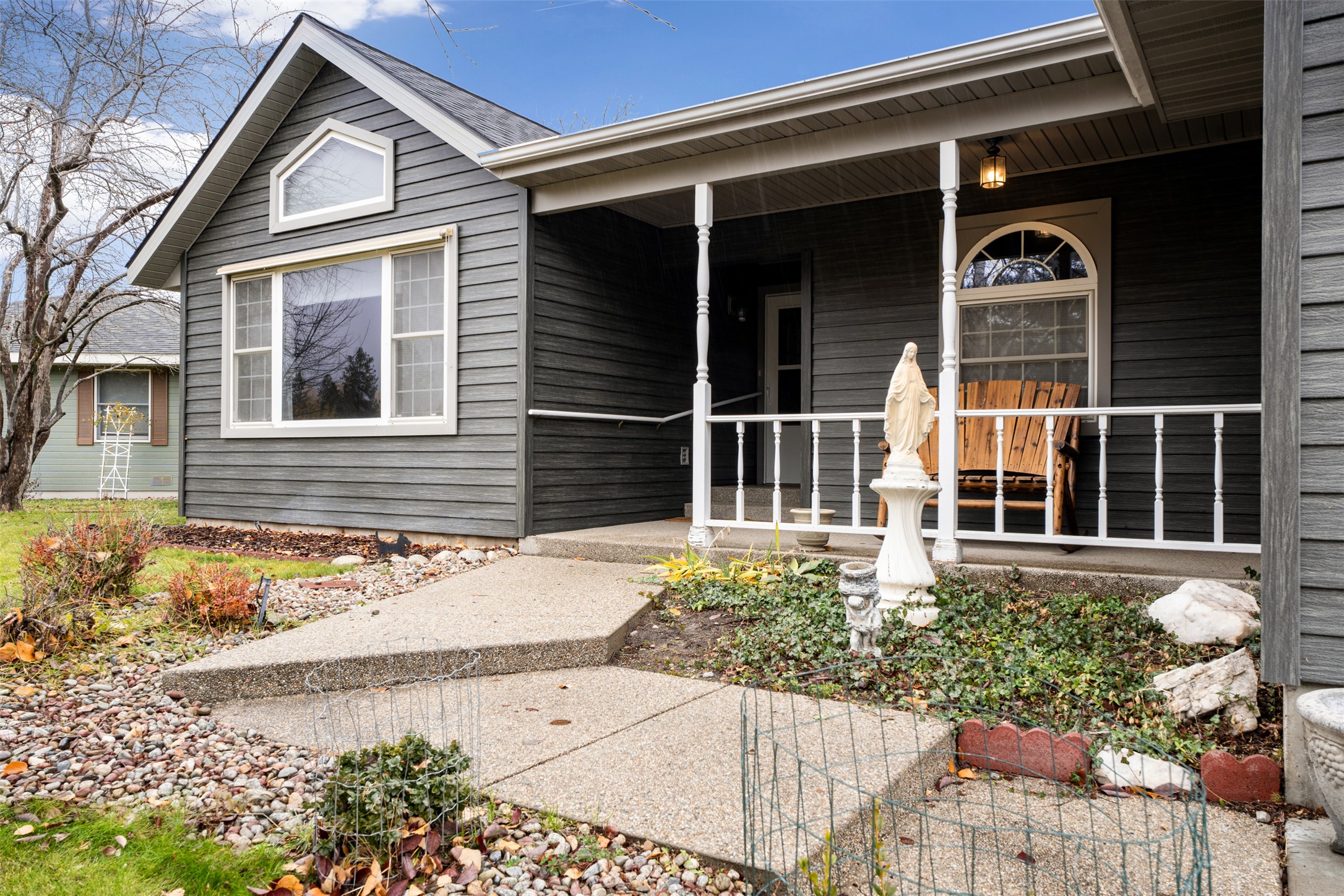 1301 Westwood Court Property Photo 1