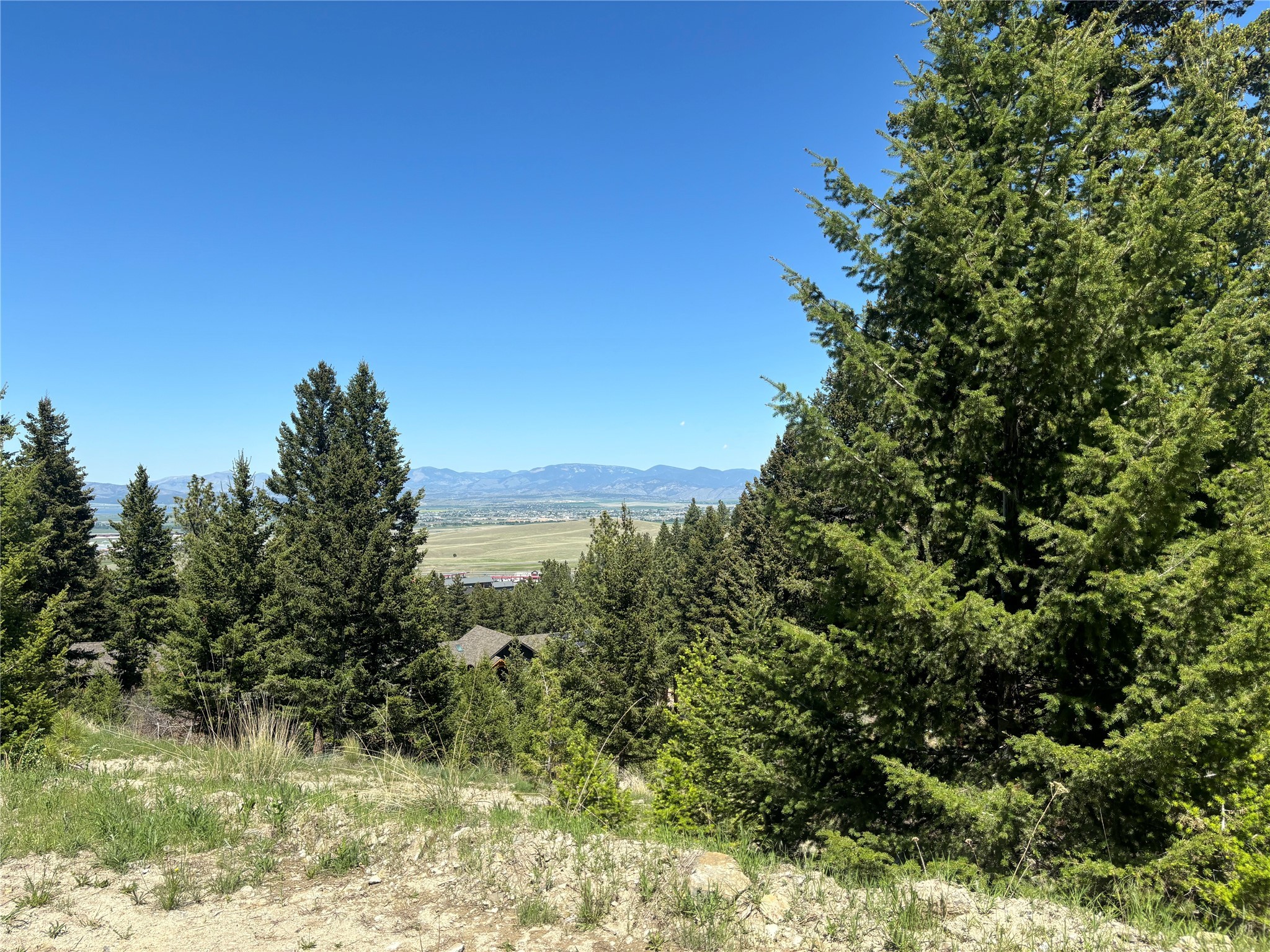 35 Crossfire Drive Property Photo 6