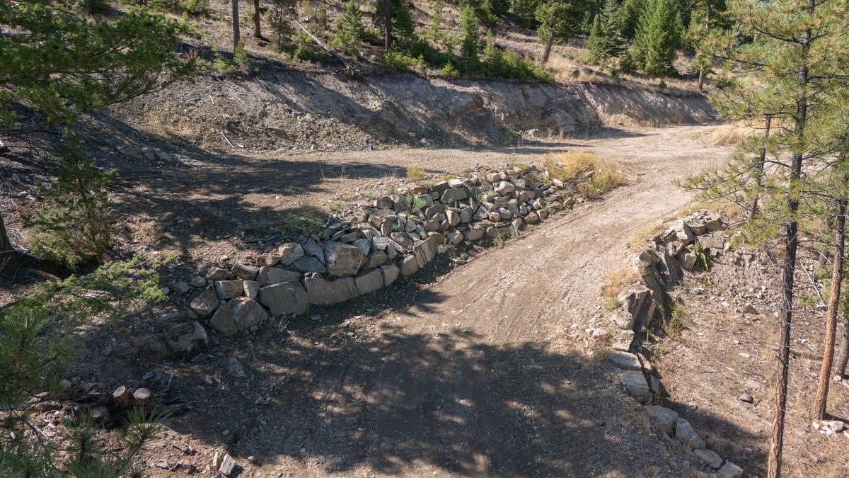 35 Crossfire Drive Property Photo 8