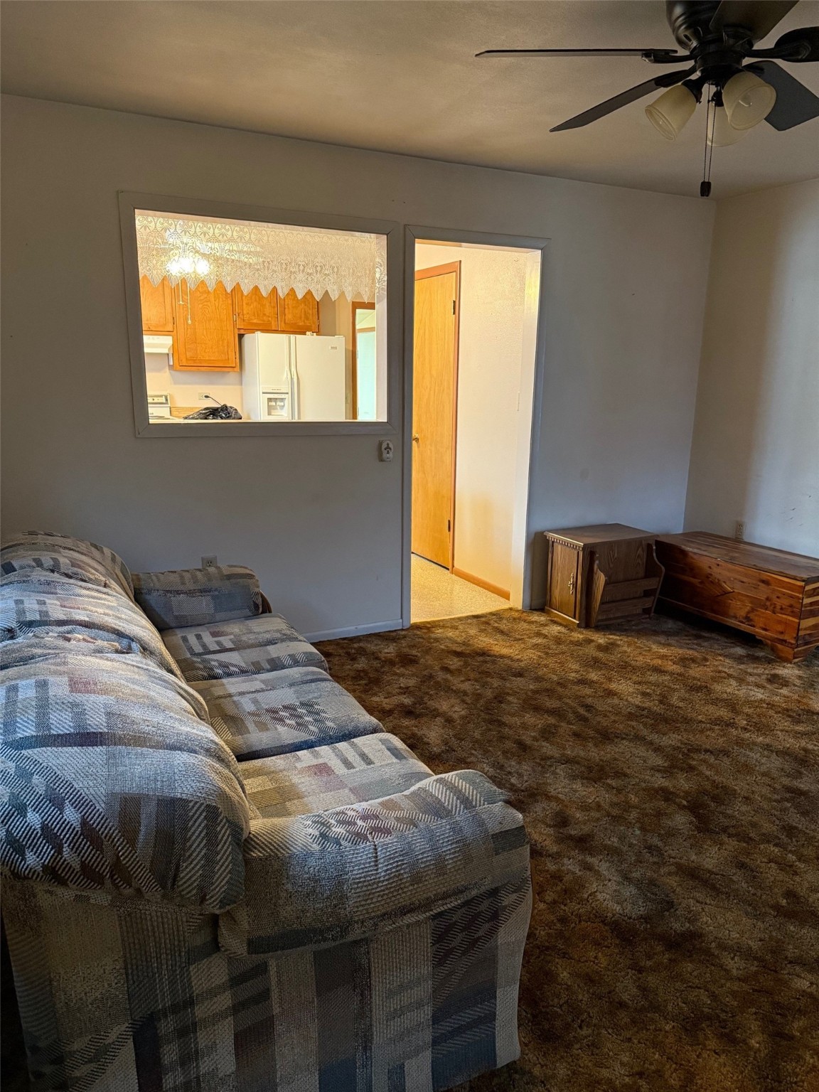 210 E Missoula Avenue Property Photo 8