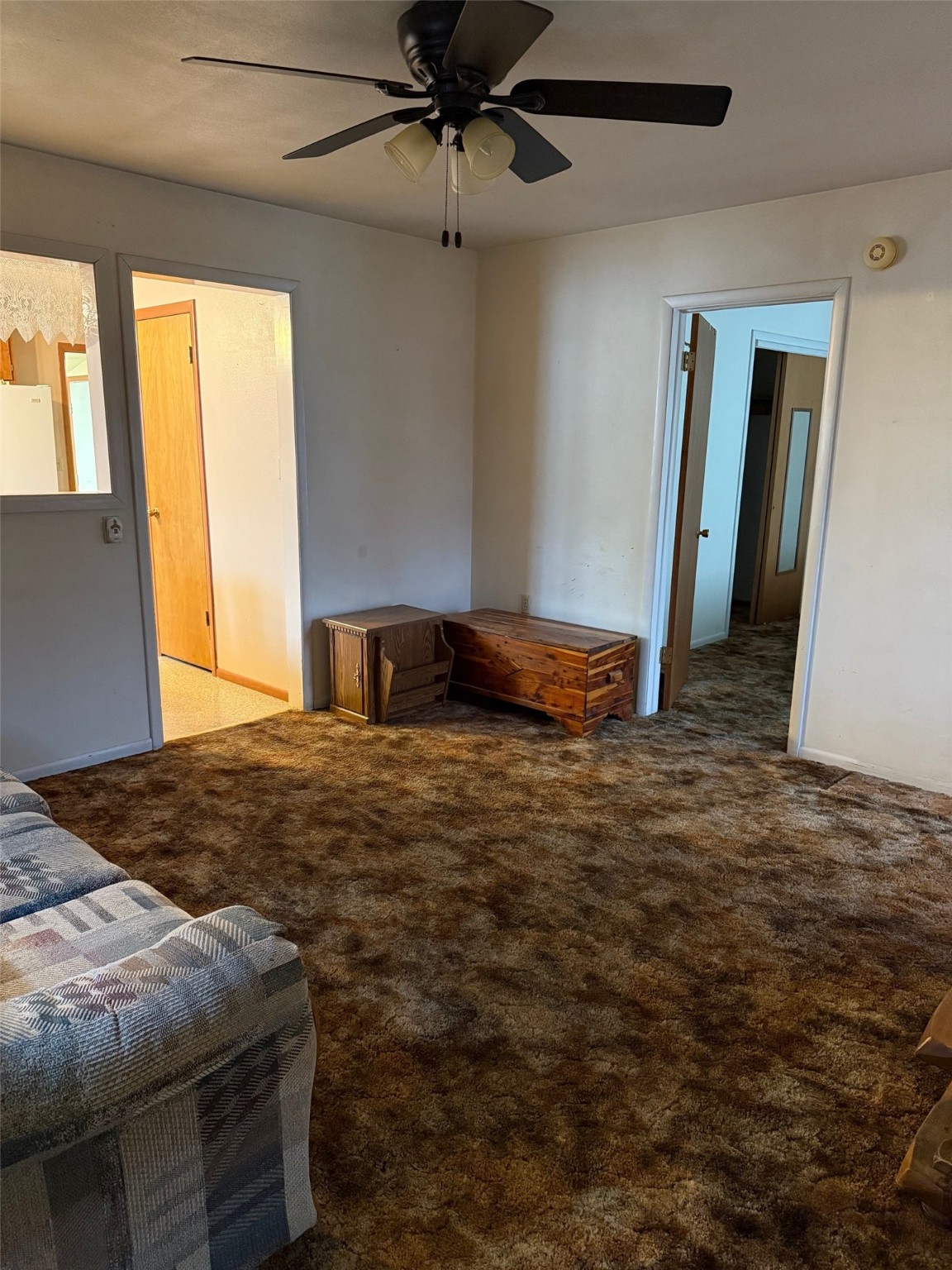 210 E Missoula Avenue Property Photo 9