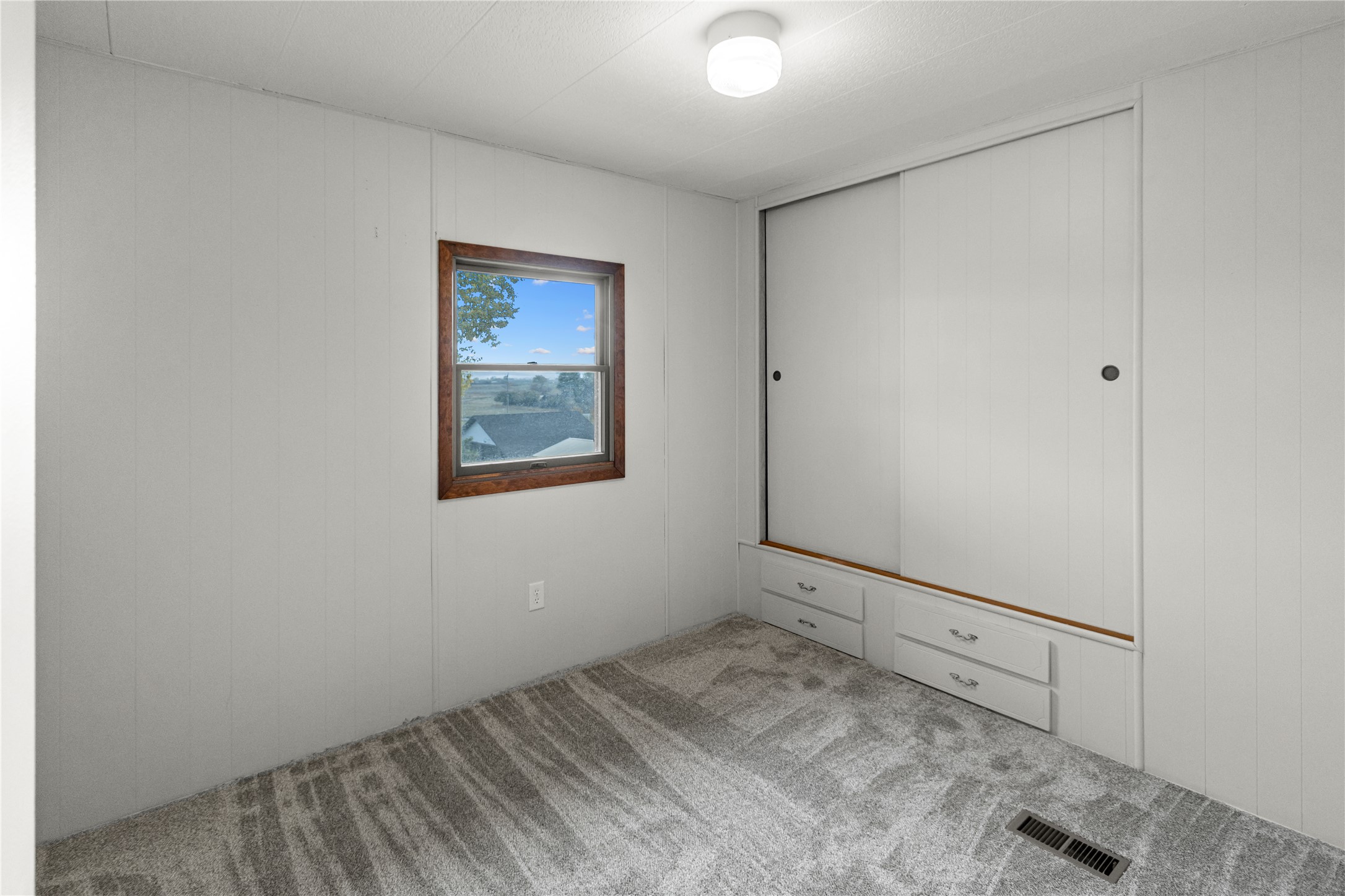 126 Forest Hill Village Property Photo 12