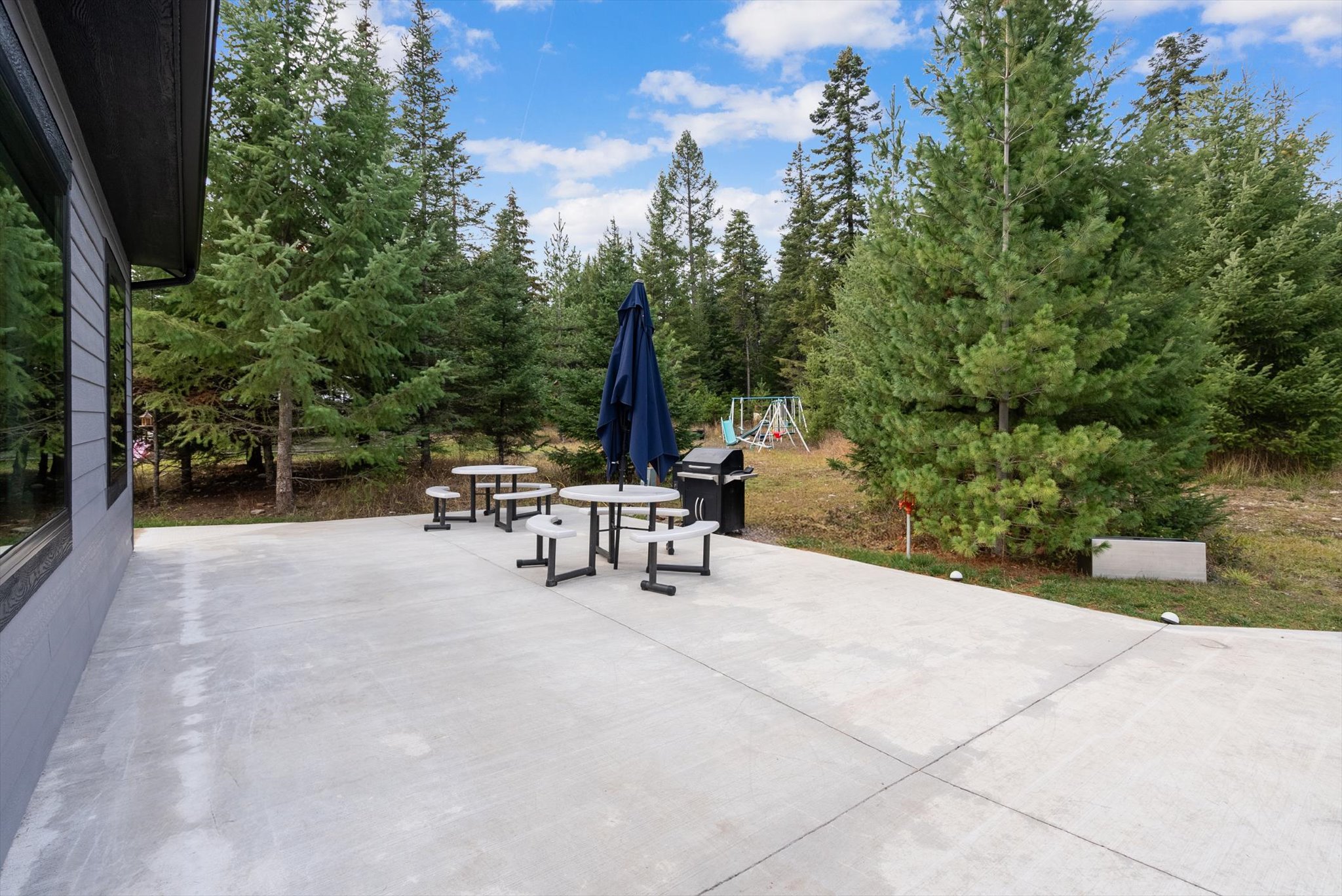 3740 Foothill Road Property Photo 9