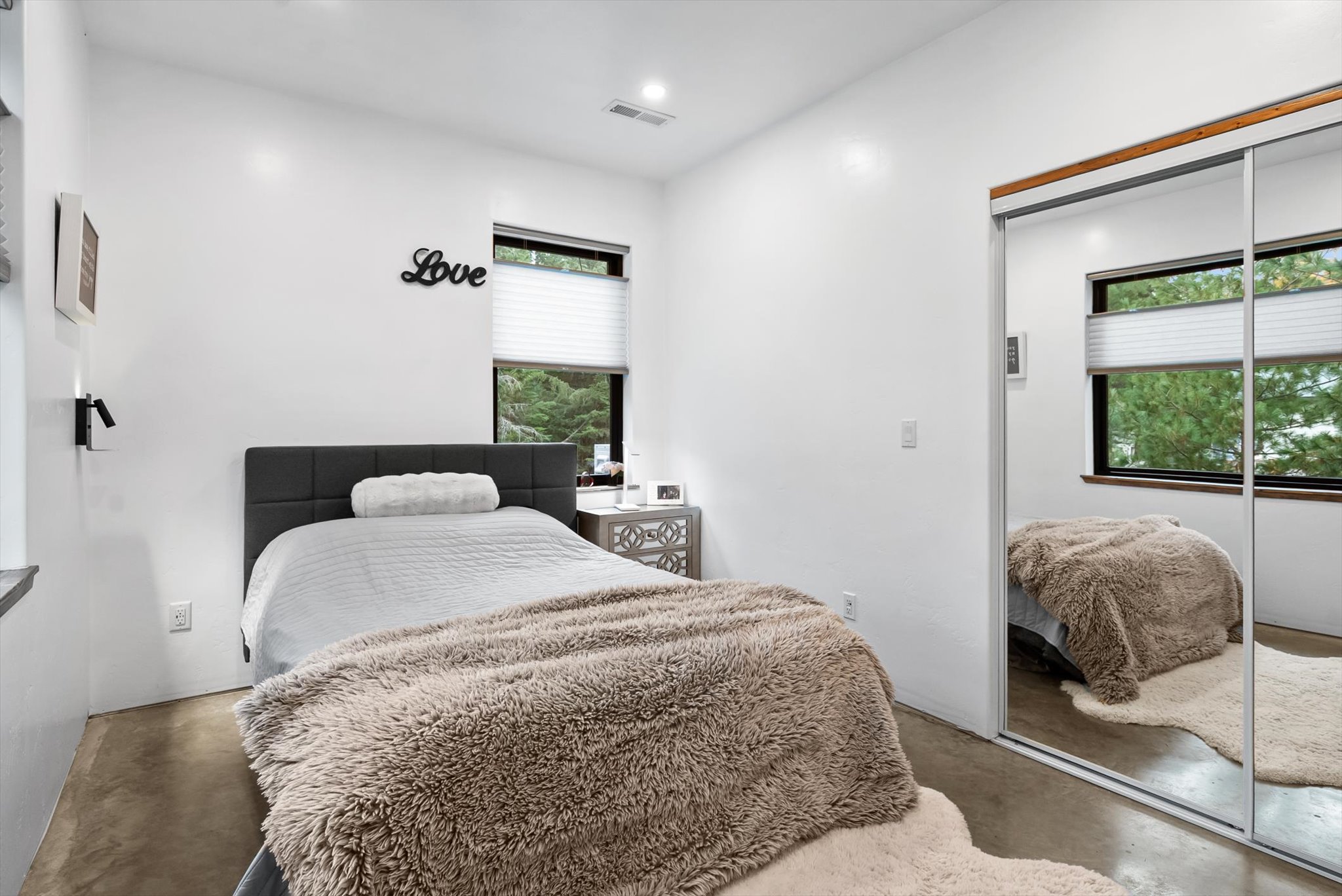 3740 Foothill Road Property Photo 20