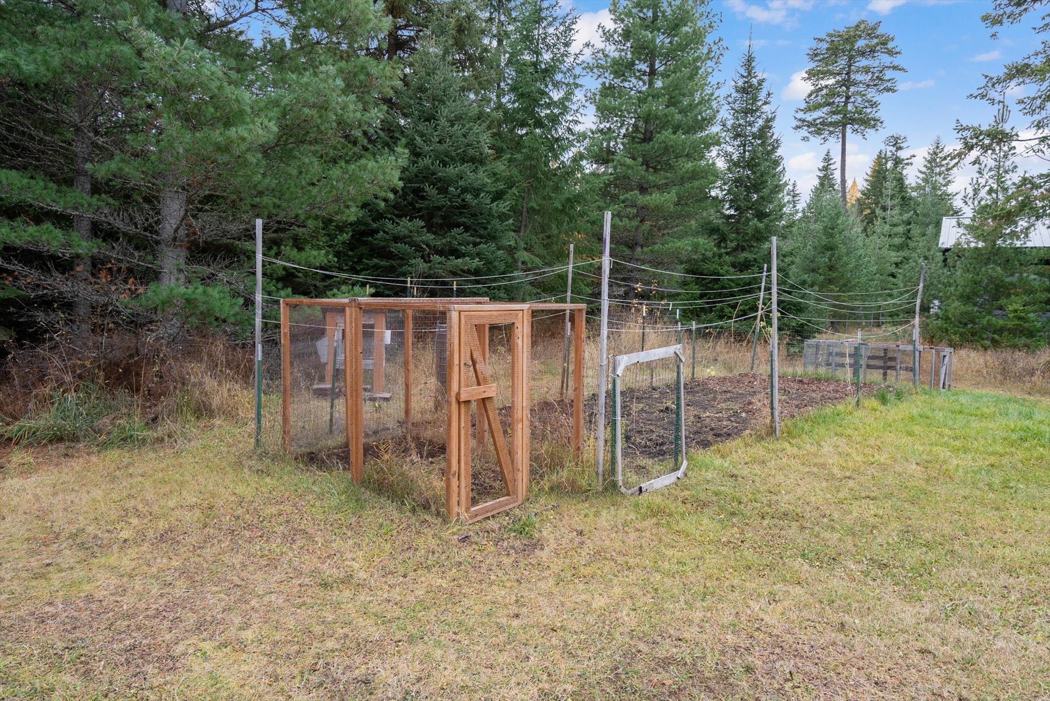 3740 Foothill Road Property Photo 31