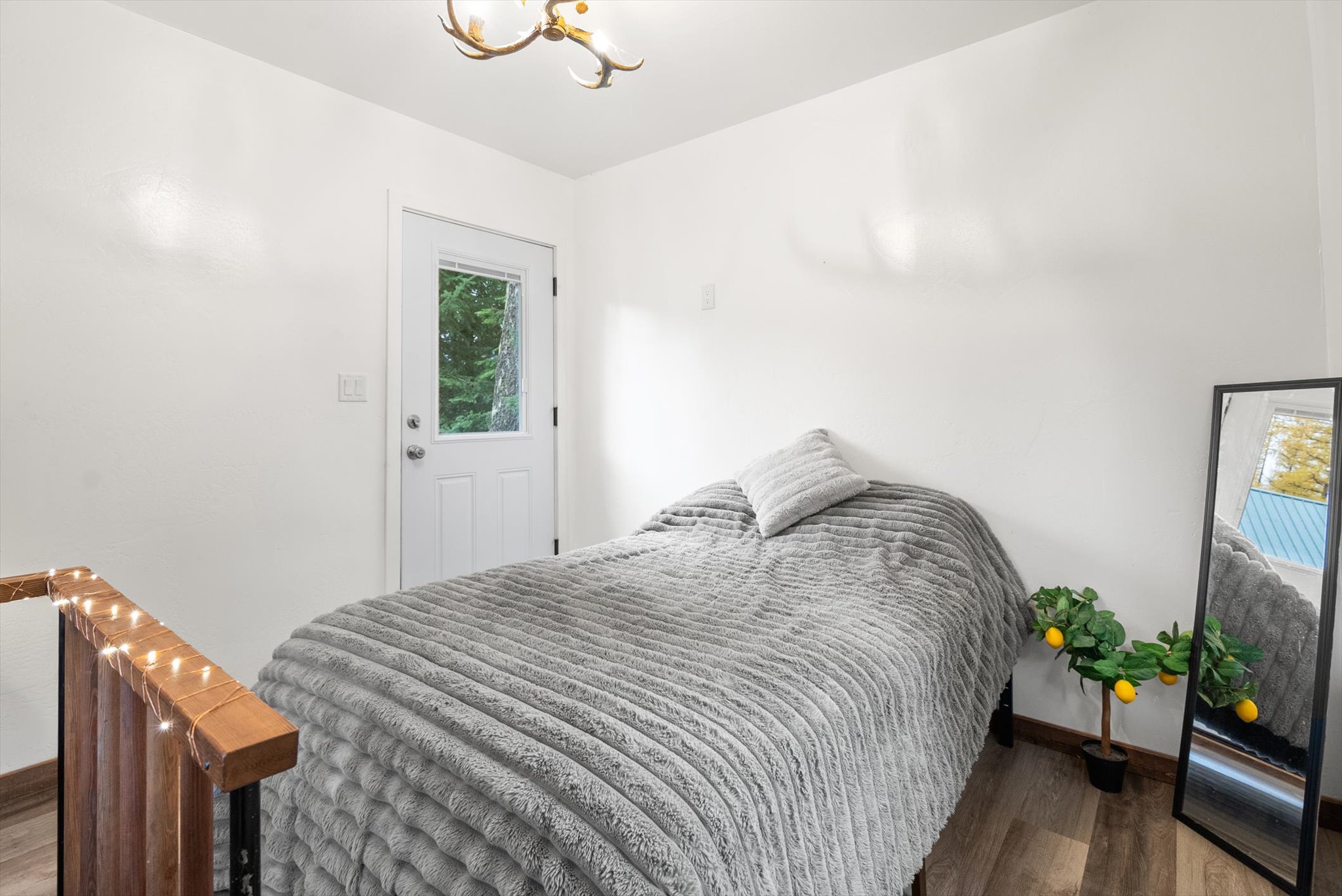 3740 Foothill Road Property Photo 41