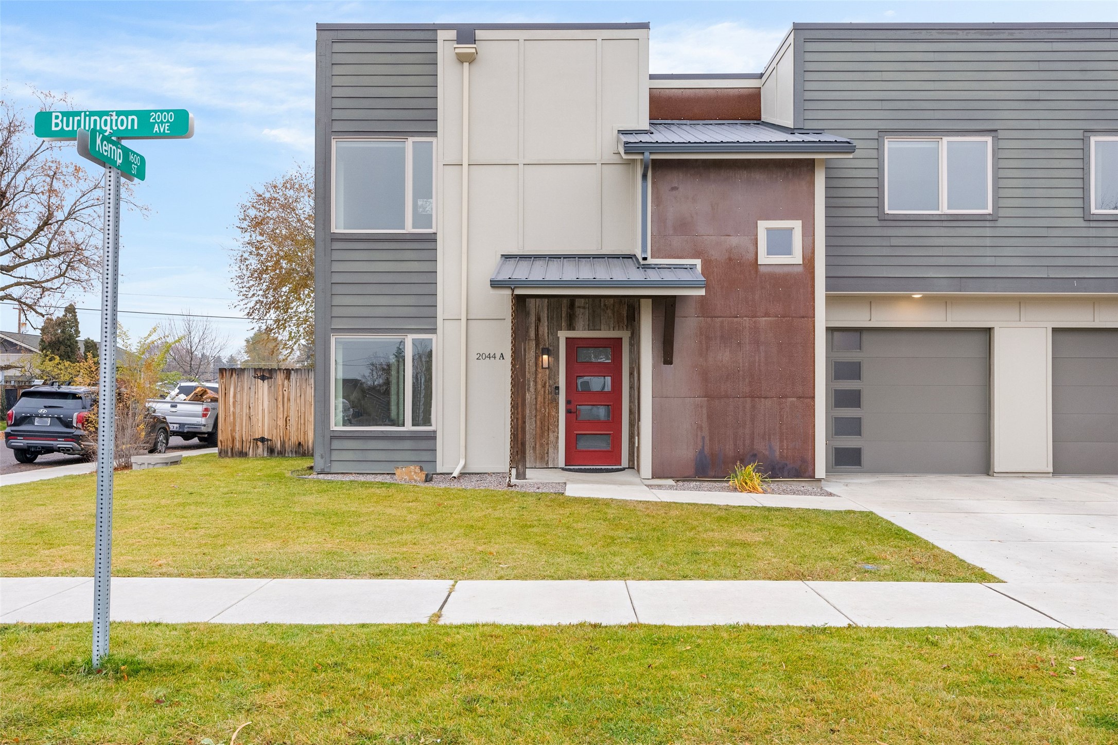 2044 Burlington Avenue A Property Photo 1