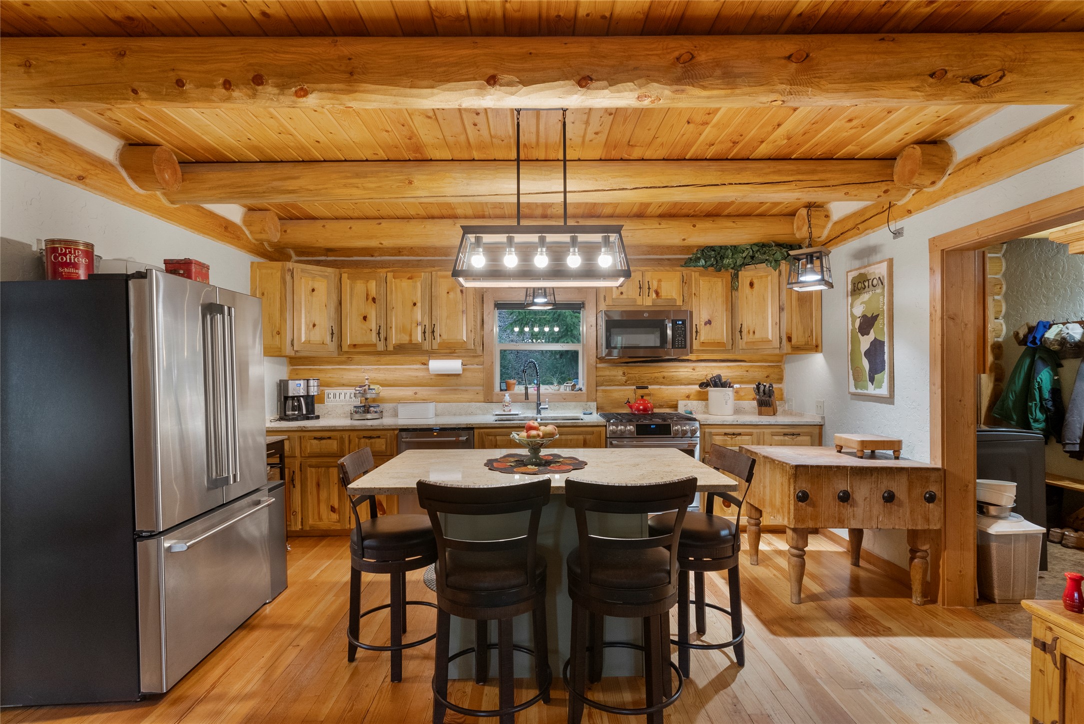 9348 West Fork Road Property Photo 4