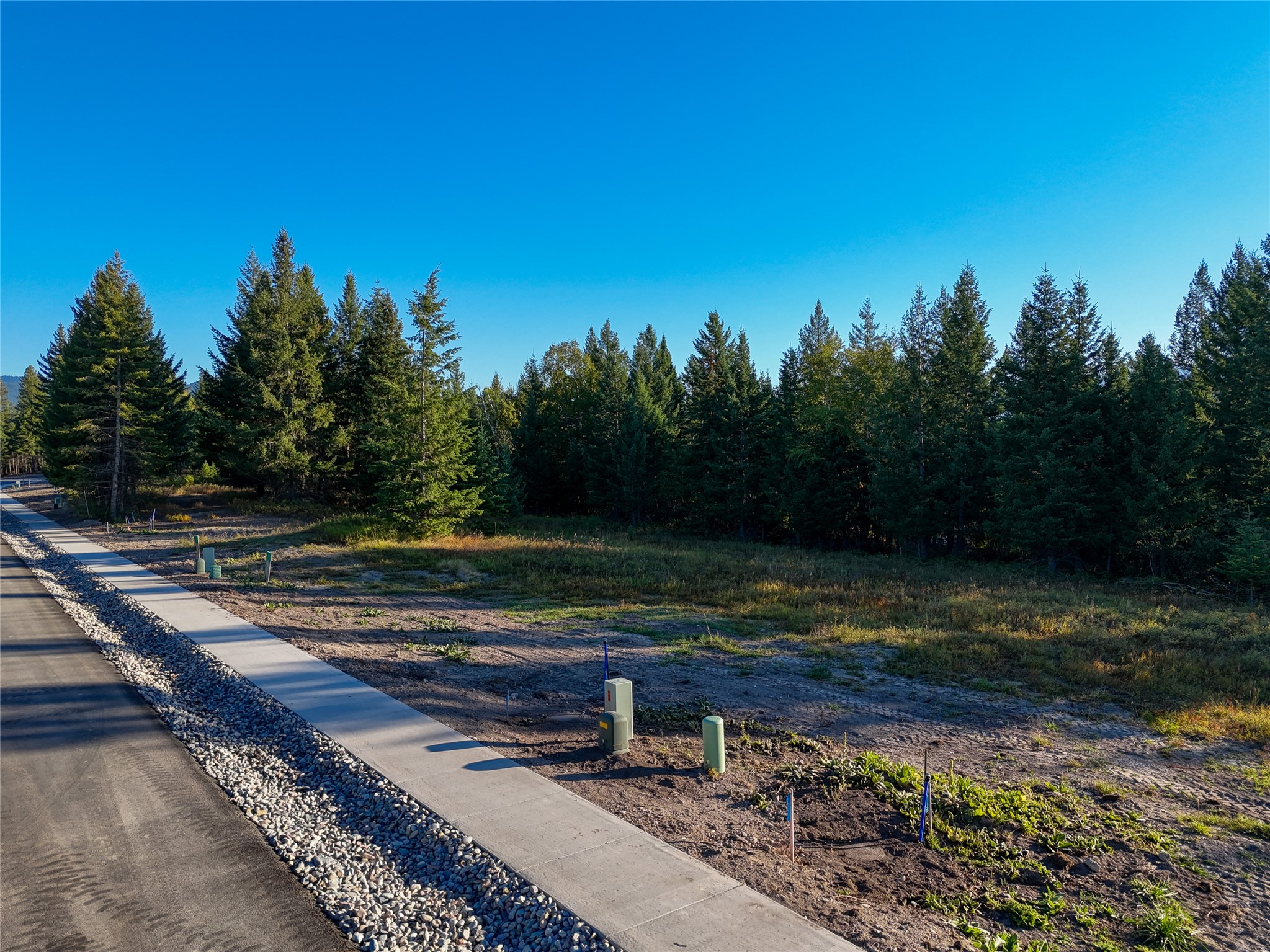 443 Meadow Lake Drive Property Photo 4