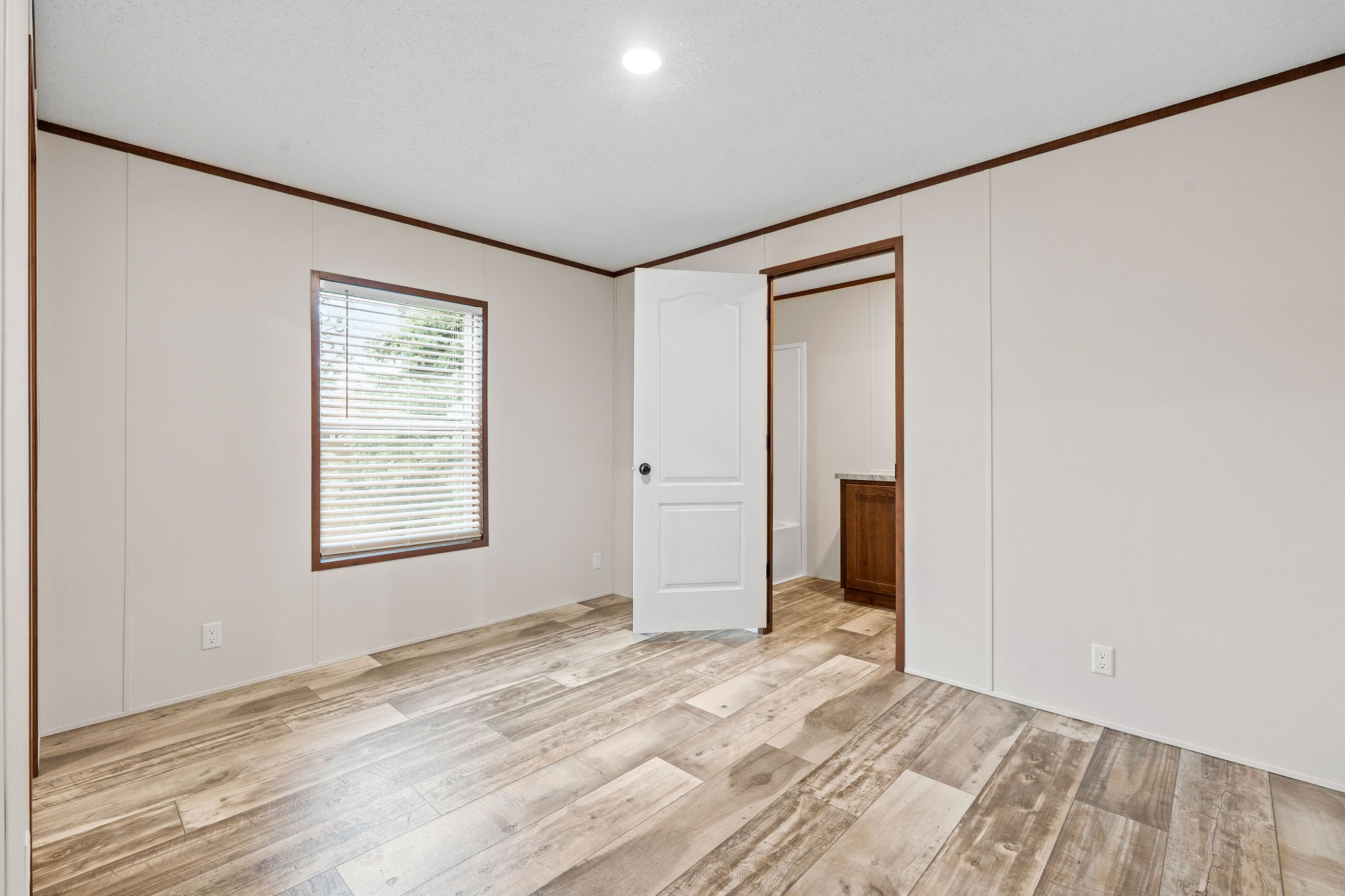 110 Van Sant Road 15 Property Photo 15