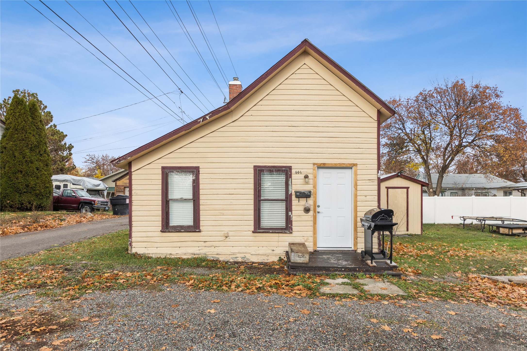 446 7th Avenue W Property Photo 21