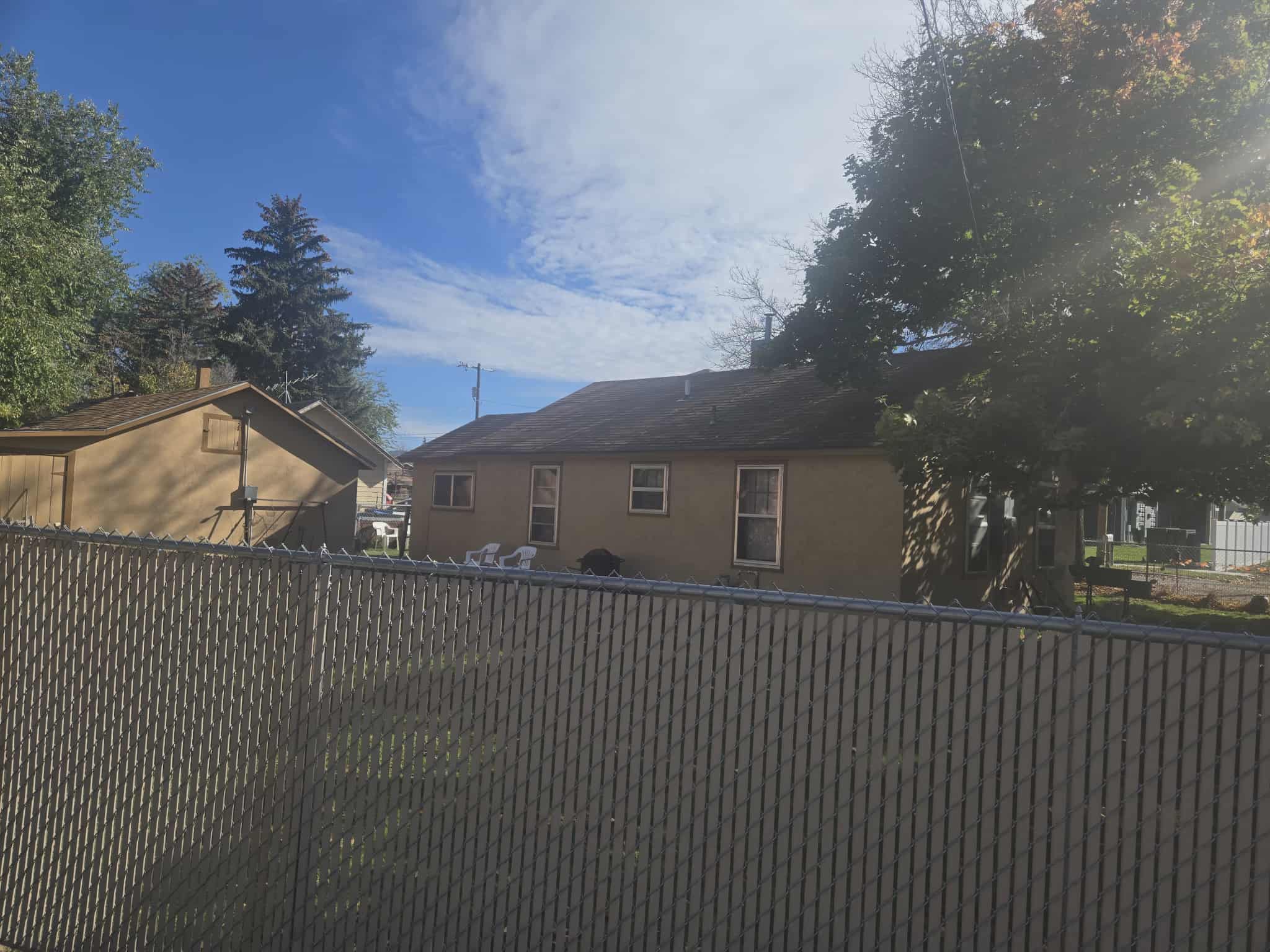 216 Flower Street Property Photo 5