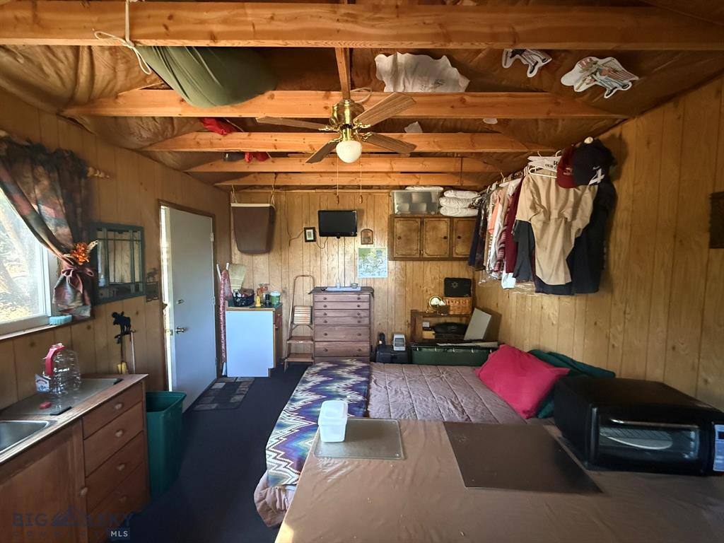 91 Upper Rader Creek Road Property Photo 5